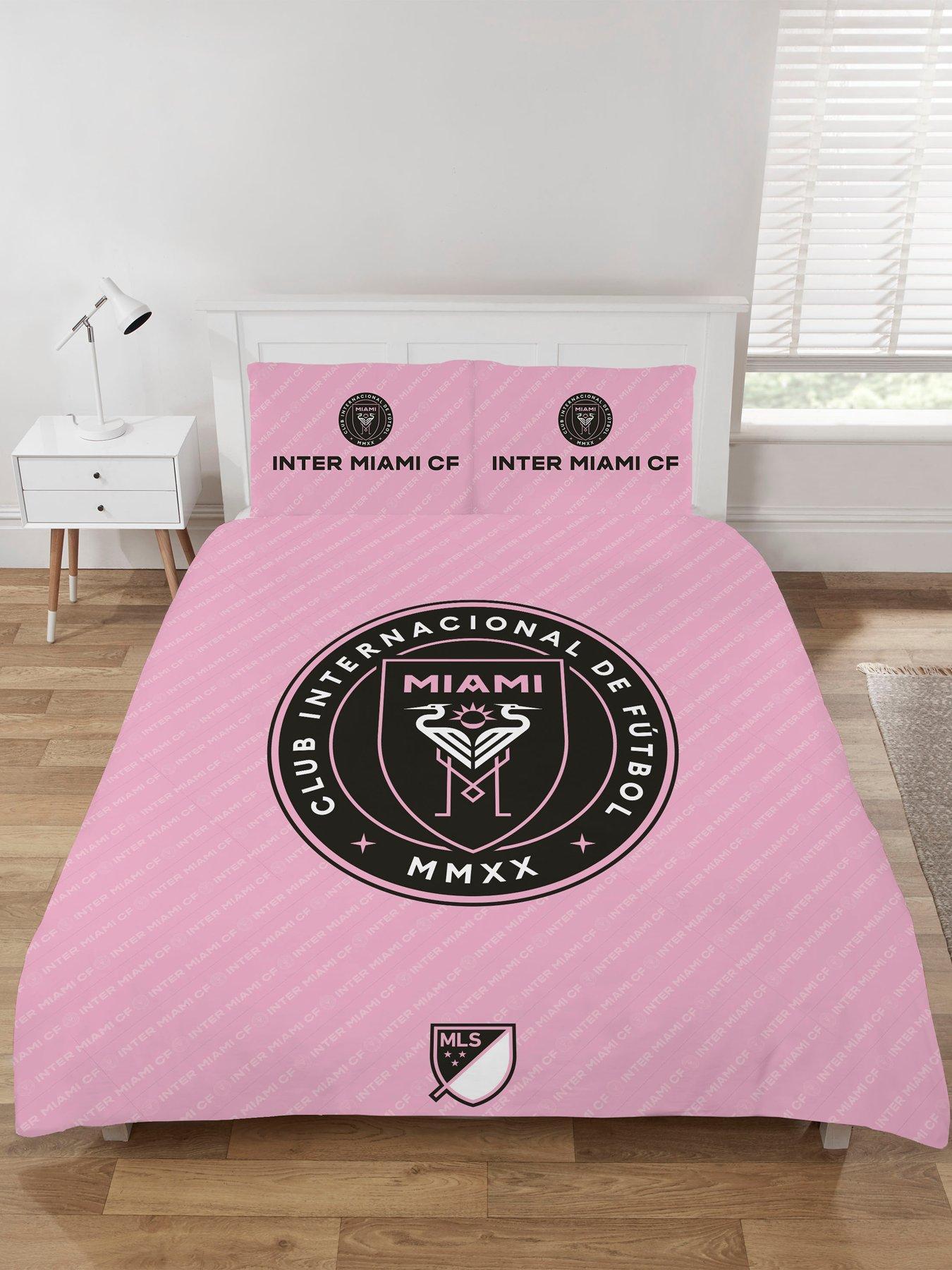 Image 3 of 7 of Football Inter Miami Football Duvet Set