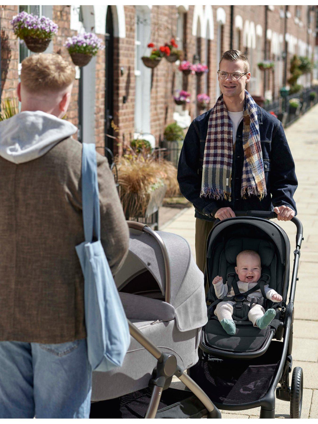 Image 3 of 7 of Mamas & Papas Ocarro&sup2;&nbsp;Eclipse Complete Stand Bundle