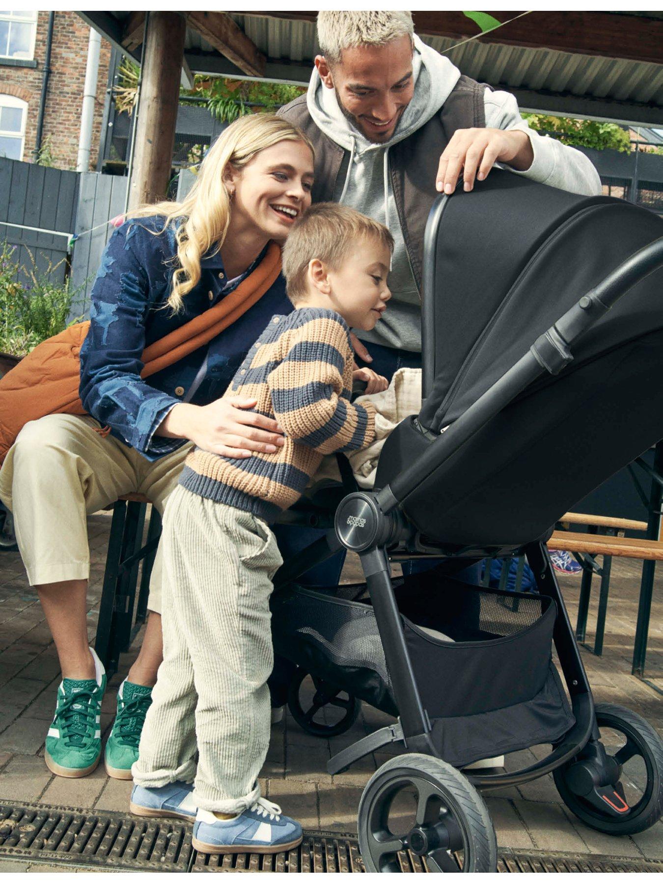 Image 2 of 7 of Mamas & Papas Vardo&nbsp;Complete Travel System&nbsp;Bundle - Noir