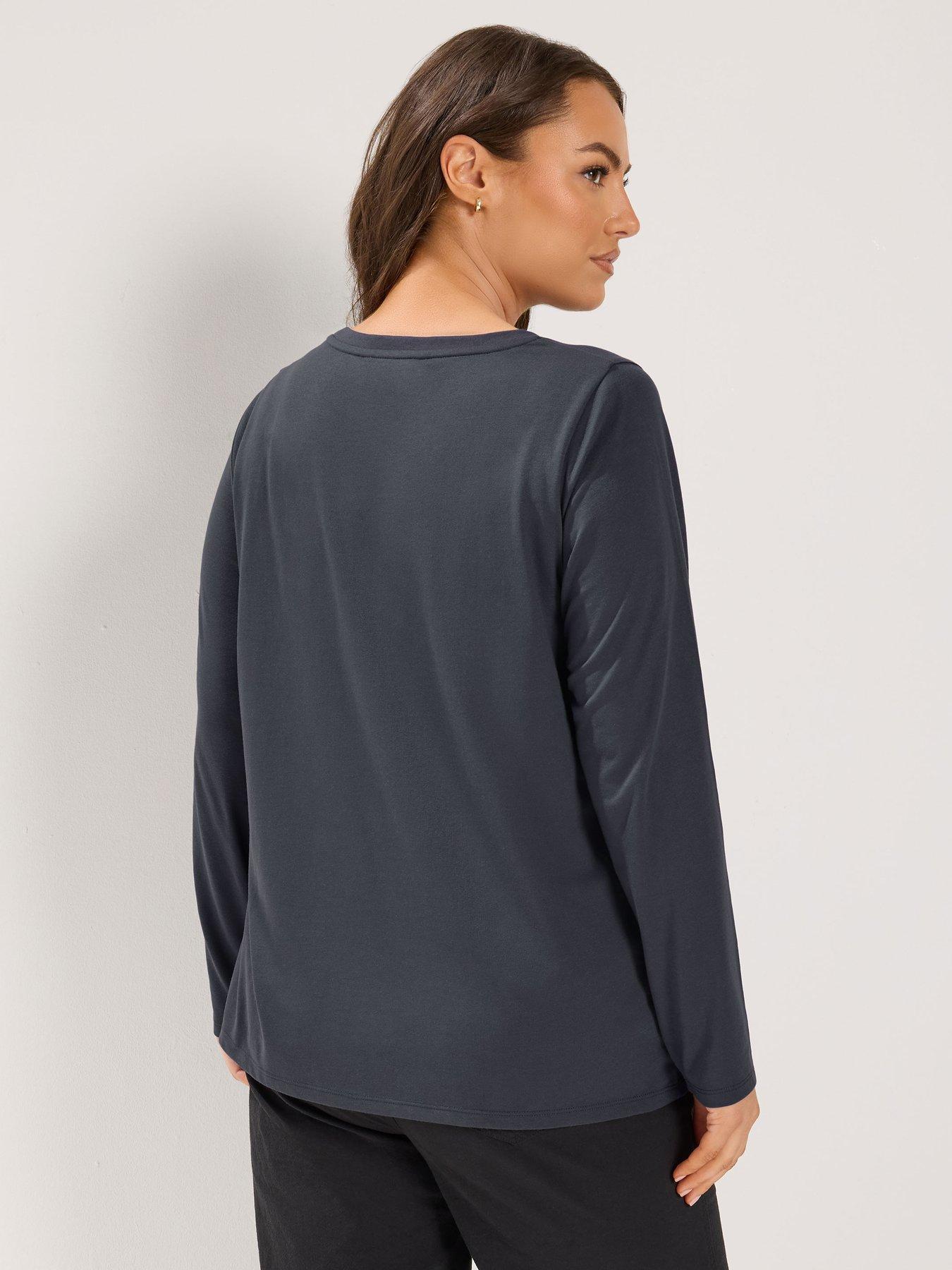 Image 2 of 4 of Yours Curve 2 Pack Long Sleeve T-Shirt - Multi