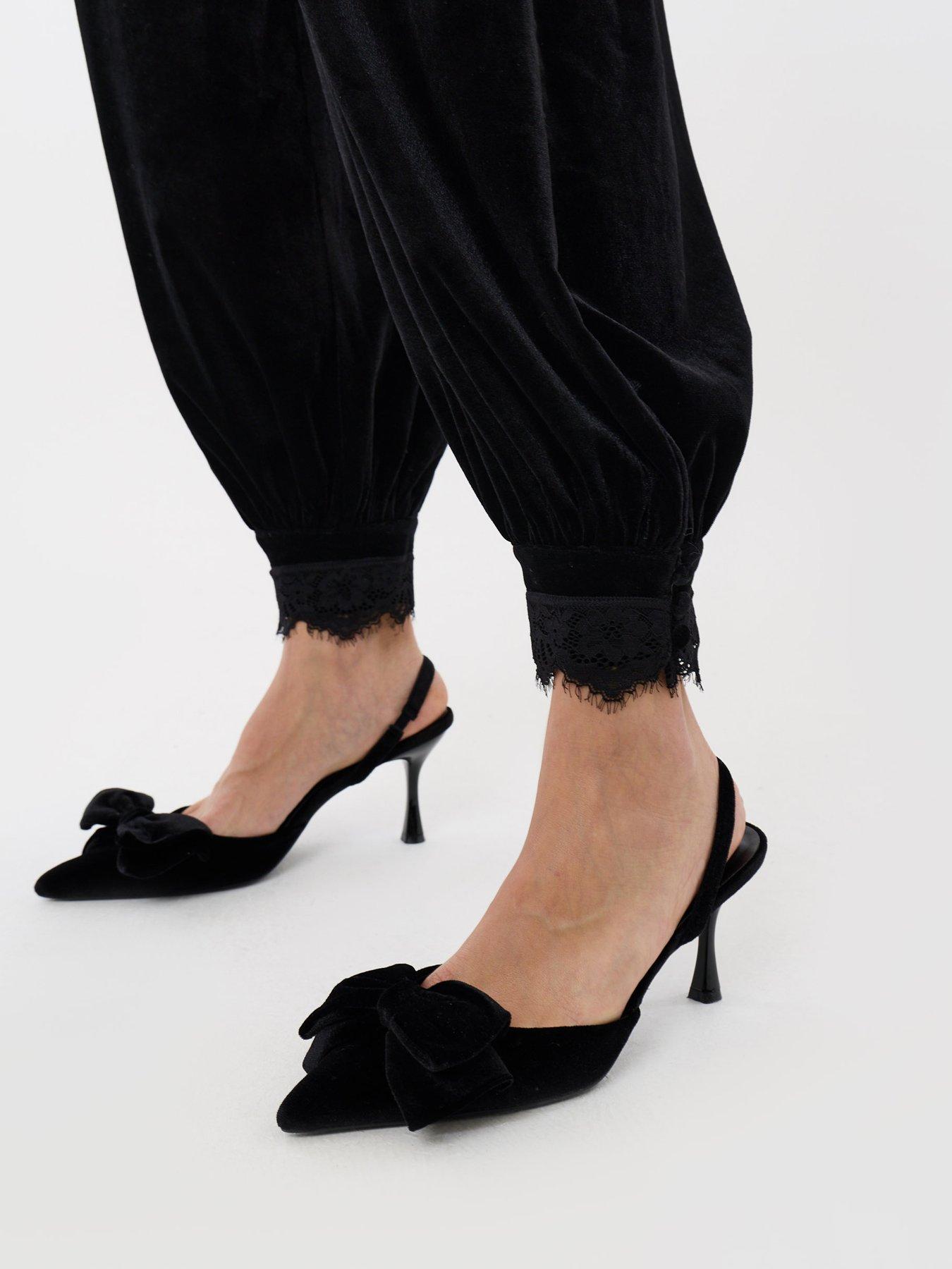 Image 4 of 4 of Threadbare Womens Valinta Velvet Barrel-Leg Lace Cuff Trousers - Black