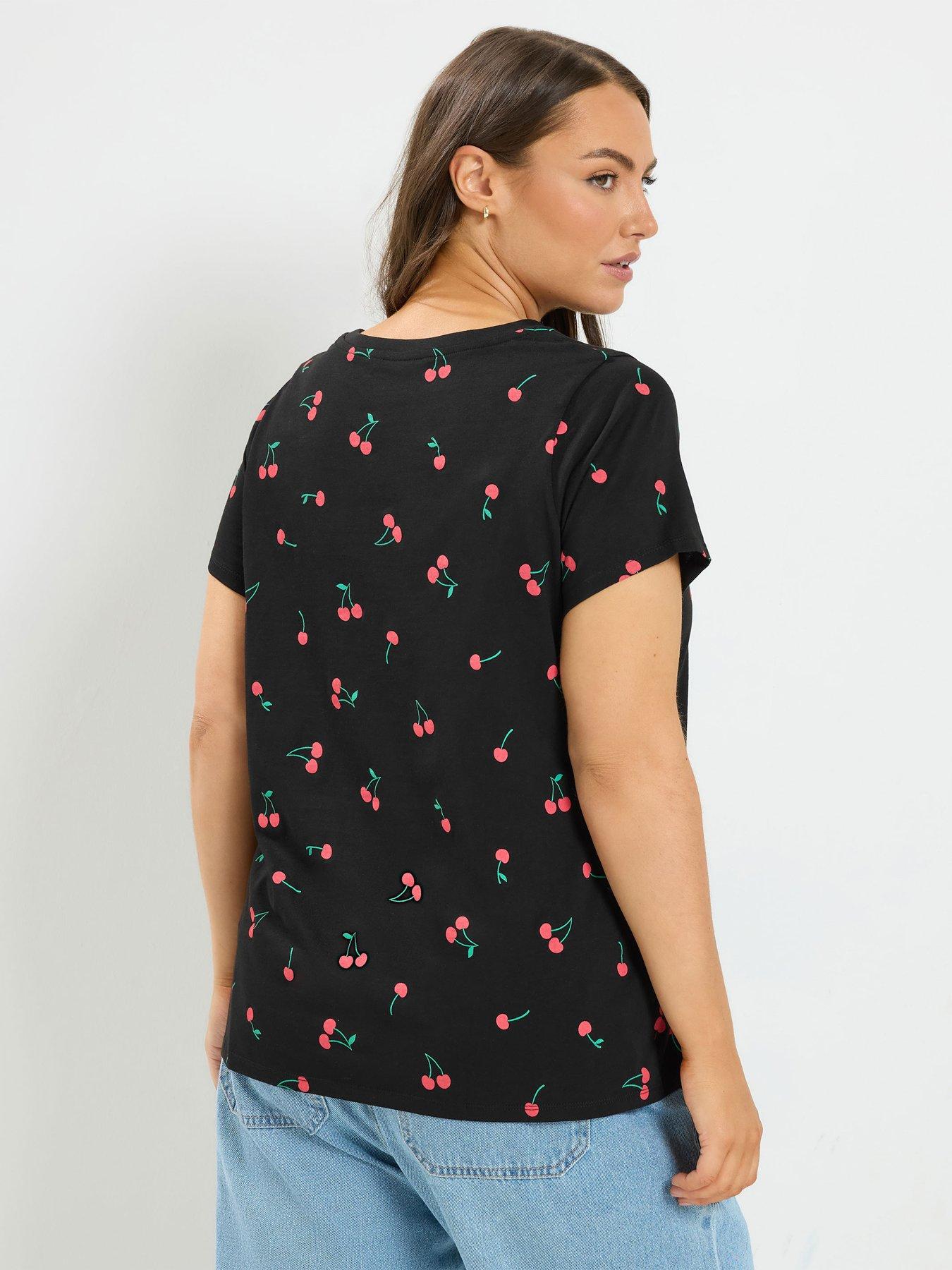 Image 2 of 4 of Yours Women's Curve 2 Pack Short Sleeve T-Shirts - Red/Print