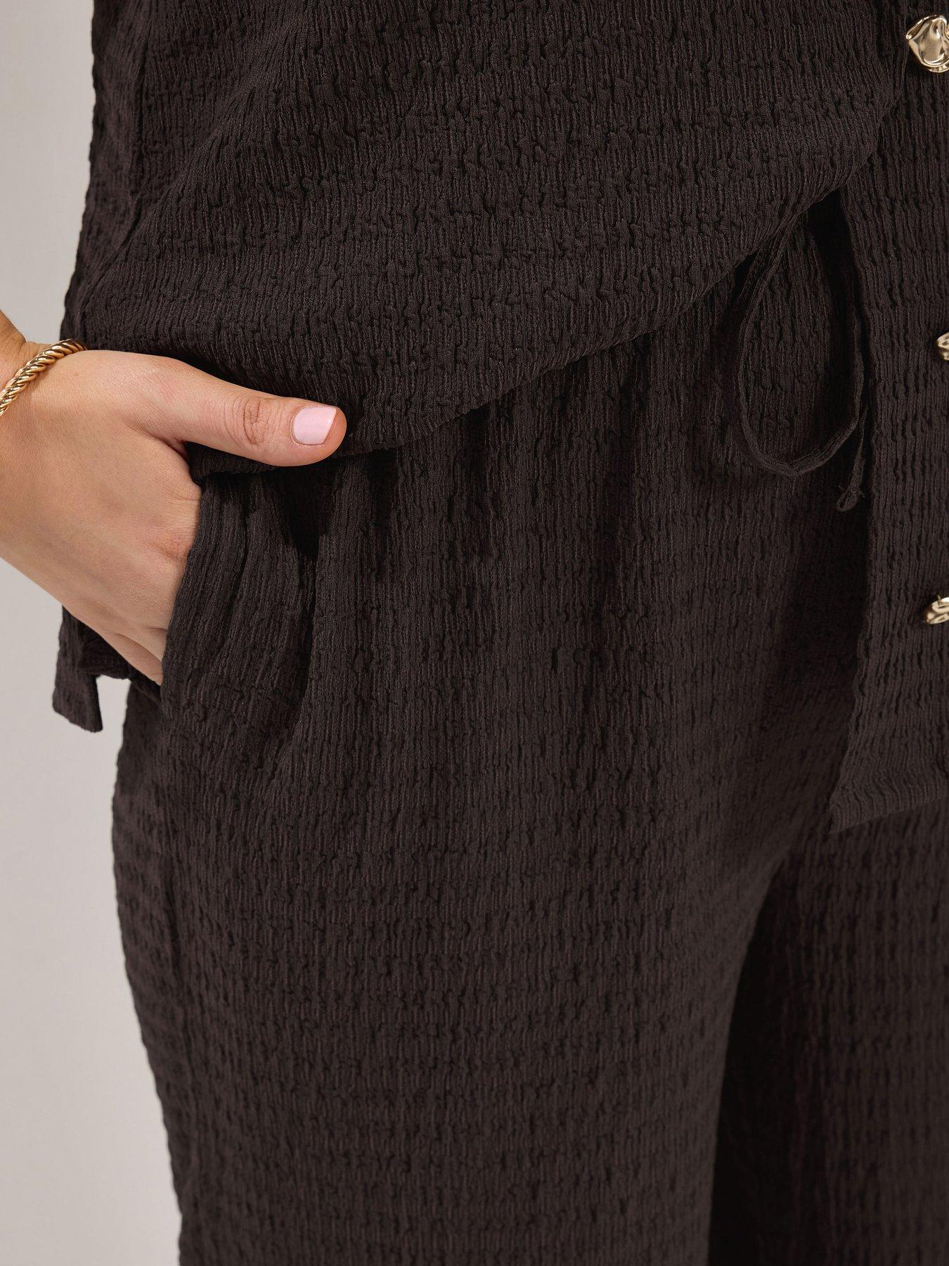 Image 4 of 4 of Yours Curve Crinkle Wide Leg 30" Trousers - Brown