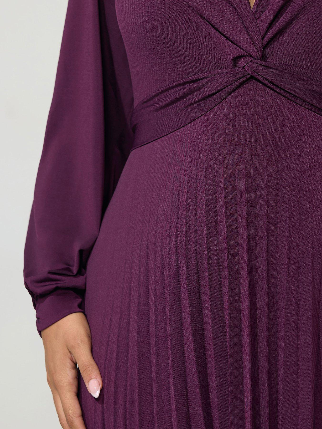 Image 4 of 4 of Yours Curve Knot Long Sleeve Maxi Dress