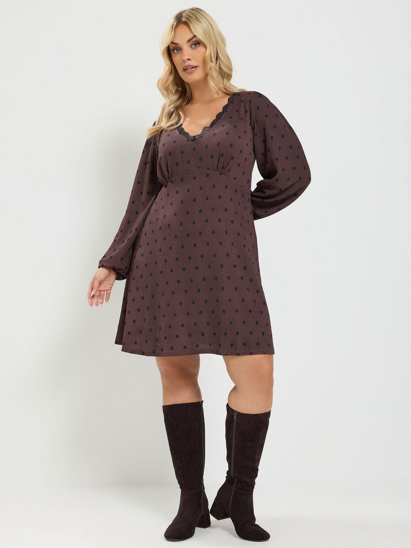 Image 3 of 4 of Yours Curve Lace Trim Mini Dress - Brown