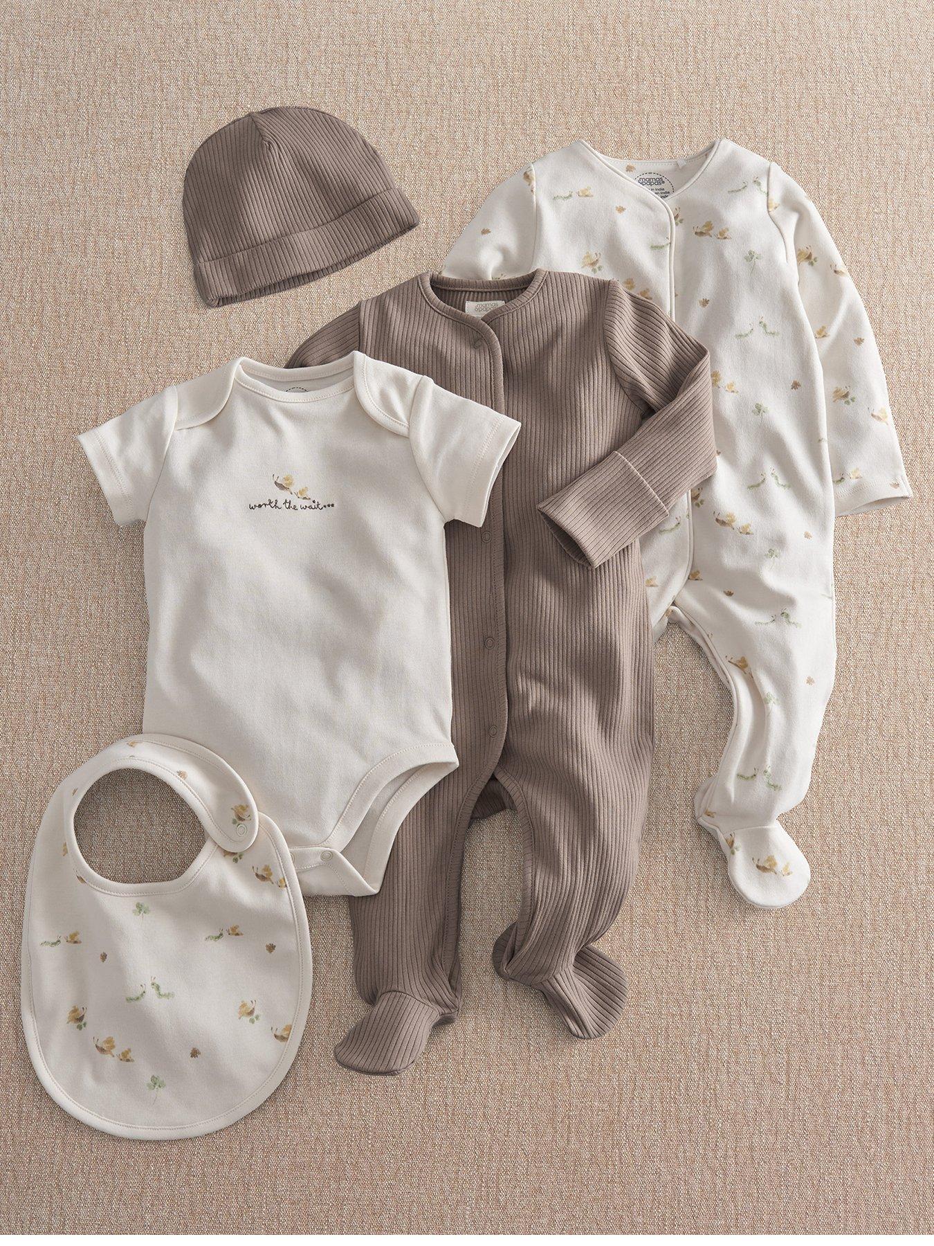 Image 1 of 3 of Mamas & Papas Baby Unisex Worth The Wait 5 Piece Newborn Set - Cream