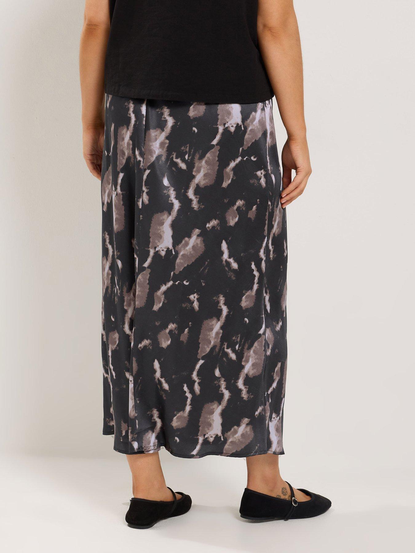 Image 2 of 4 of Yours Curve Marble Bias Cut Satin Skirt - Black