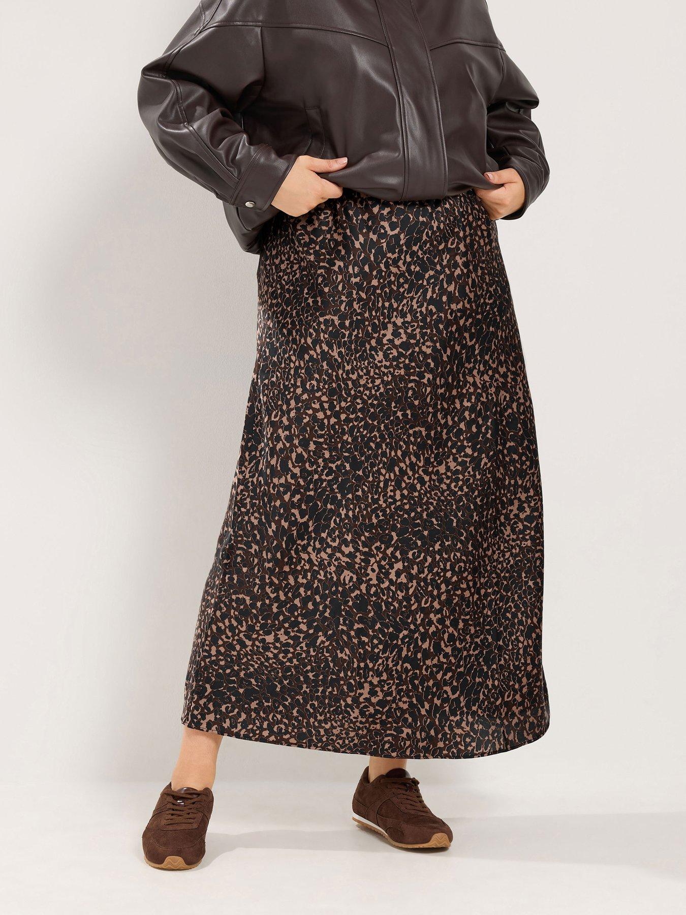 Yours Curve Satin Skirt