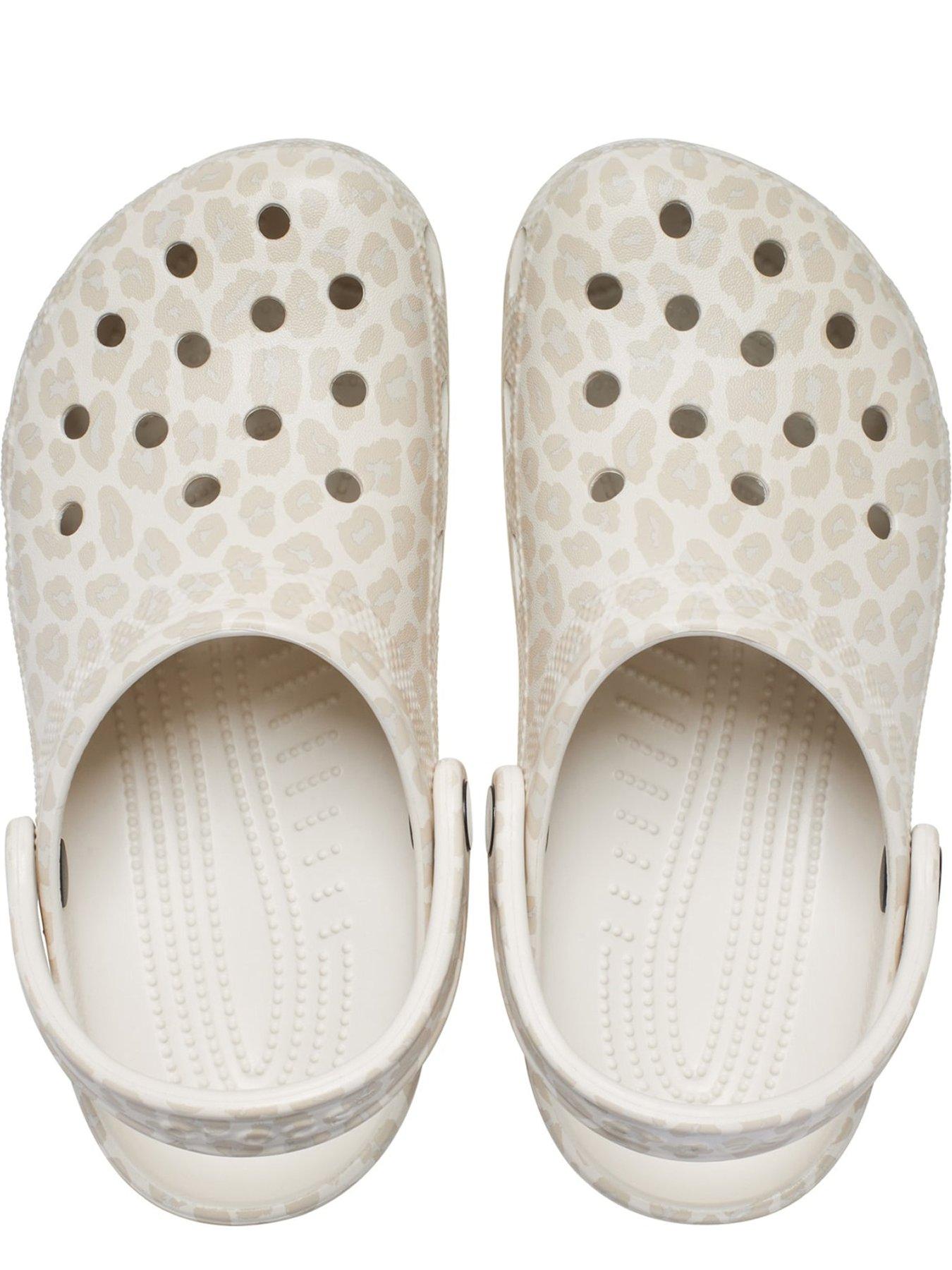 Image 4 of 6 of Crocs Classic Animal Clog - Almond Tint/ Leopard