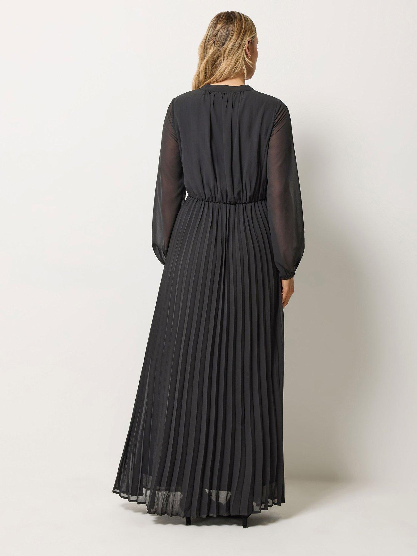 Image 2 of 4 of Long Tall Sally Georgette Pleated Maxi Dress - Black