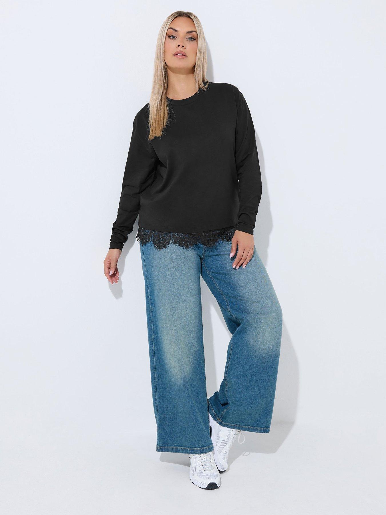 Image 3 of 4 of Yours Curve Long Sleeve Lace Hem Top - Black