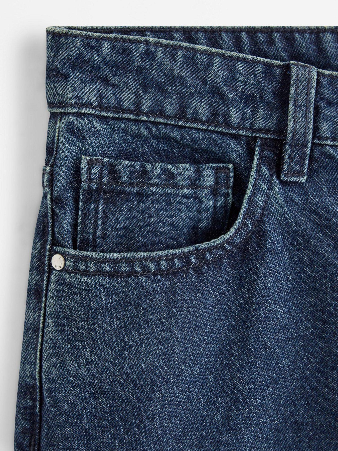 Image 4 of 4 of Lindex Barrel Dark Denim Jeans with Ankle Length - Blue