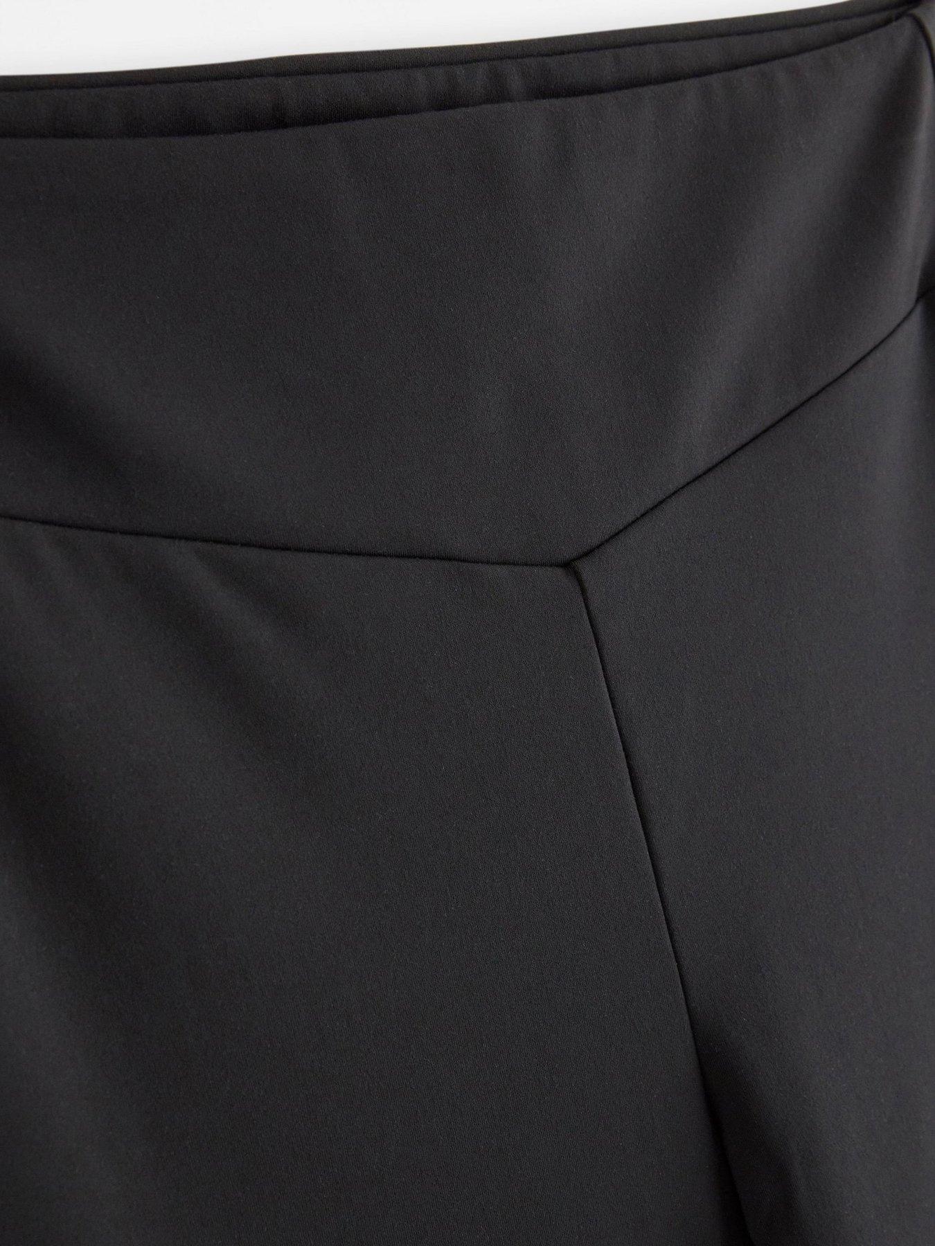 Image 4 of 4 of Lindex Women's Moah Flare Leggings - Black