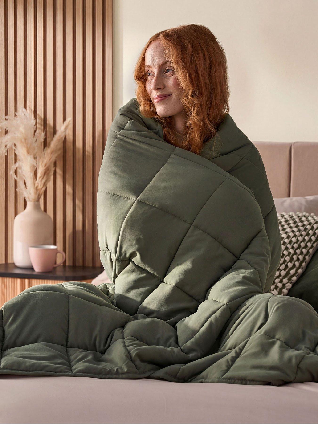 Silentnight Silentnight Wellbeing Collection Weighted Blanket Adults 6.8 KG Olive / Oyster - 150x200cm