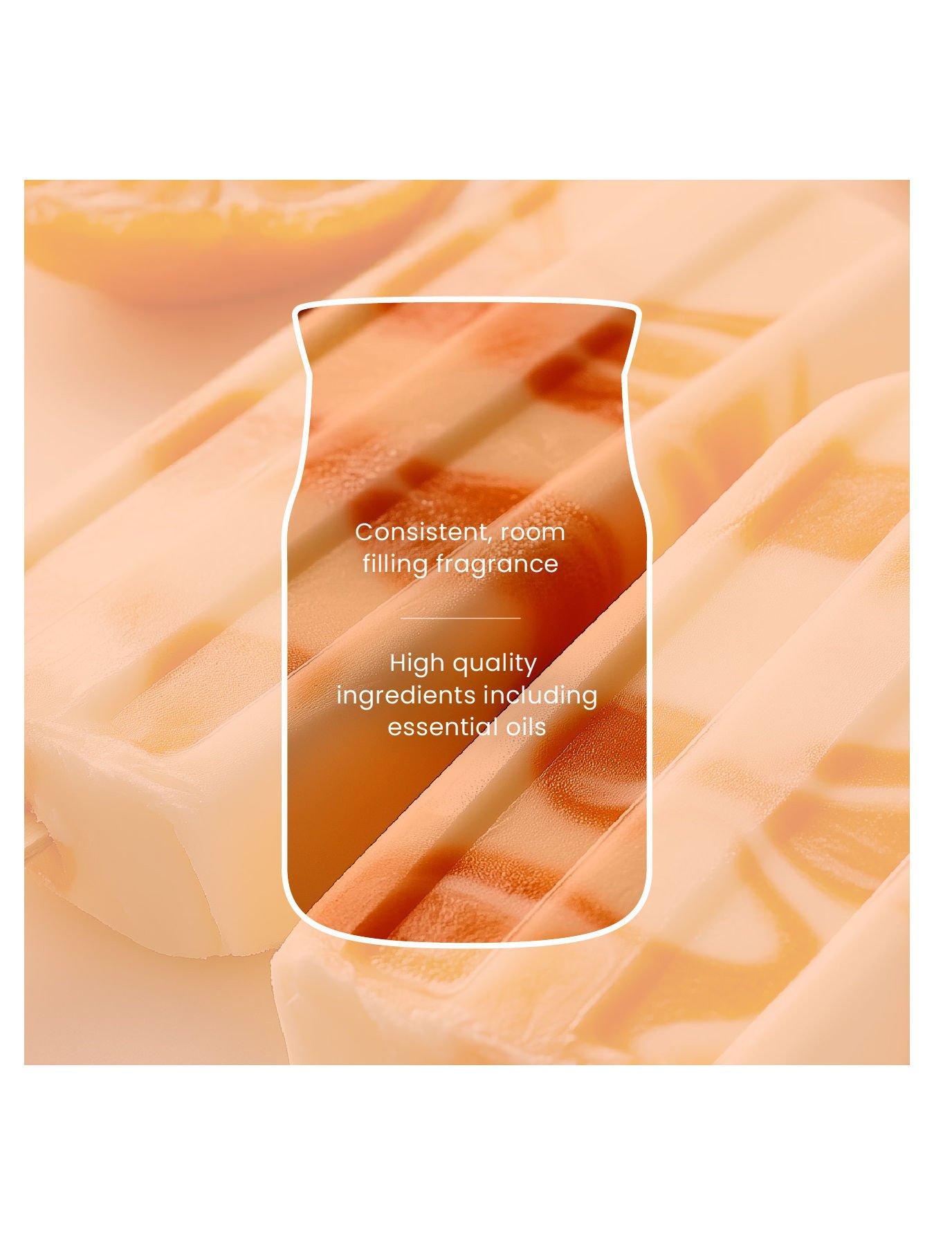 Image 3 of 5 of Yankee Candle Yankee Signature Fragrance Medium Jar Tangerine And Vanilla