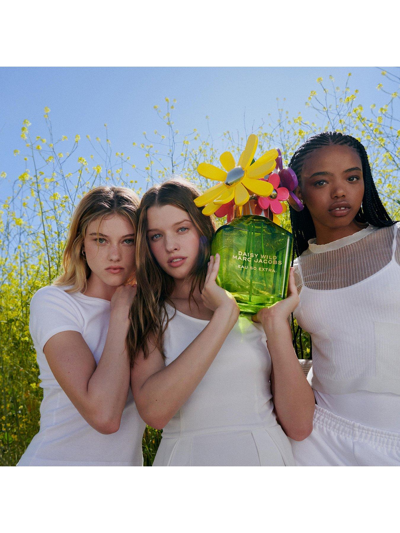 Image 4 of 6 of MARC JACOBS Marc Jacobs Daisy Wild Eau So Extra 100ml EDP