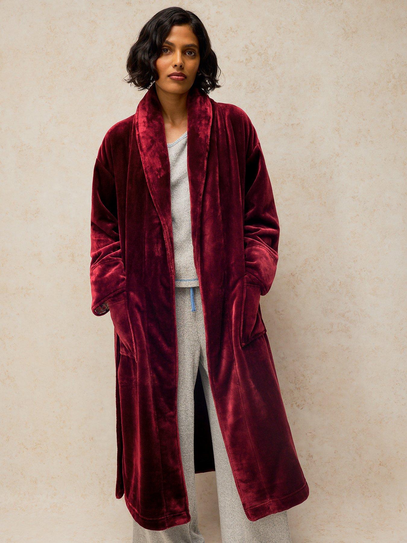 Image 3 of 4 of White Stuff Clover Cosy Dressing Gown