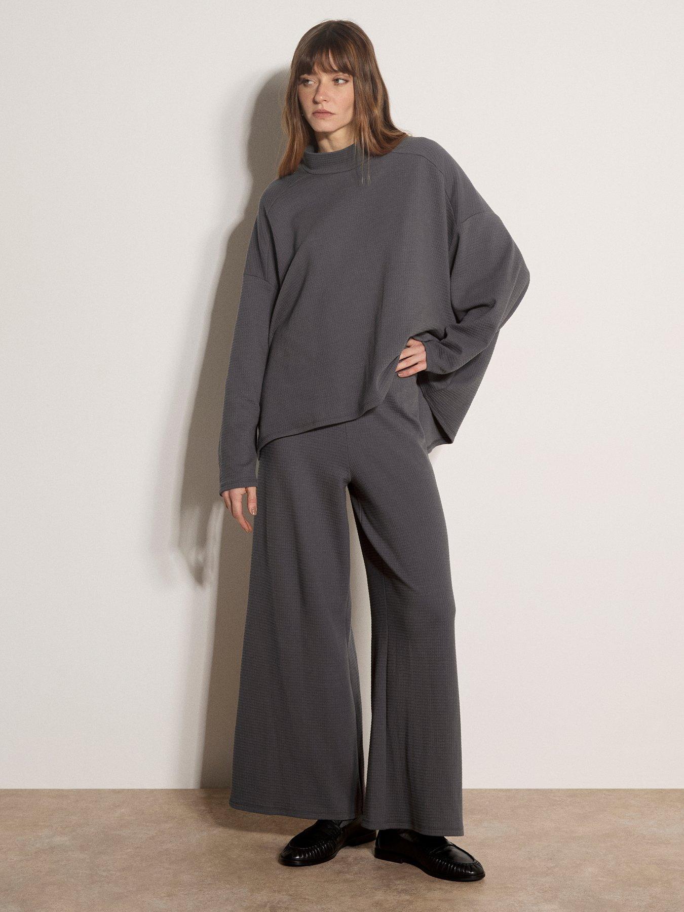 Image 5 of 5 of Apricot Womens Waffle Panel Mock Neck Swing Blouse - Grey