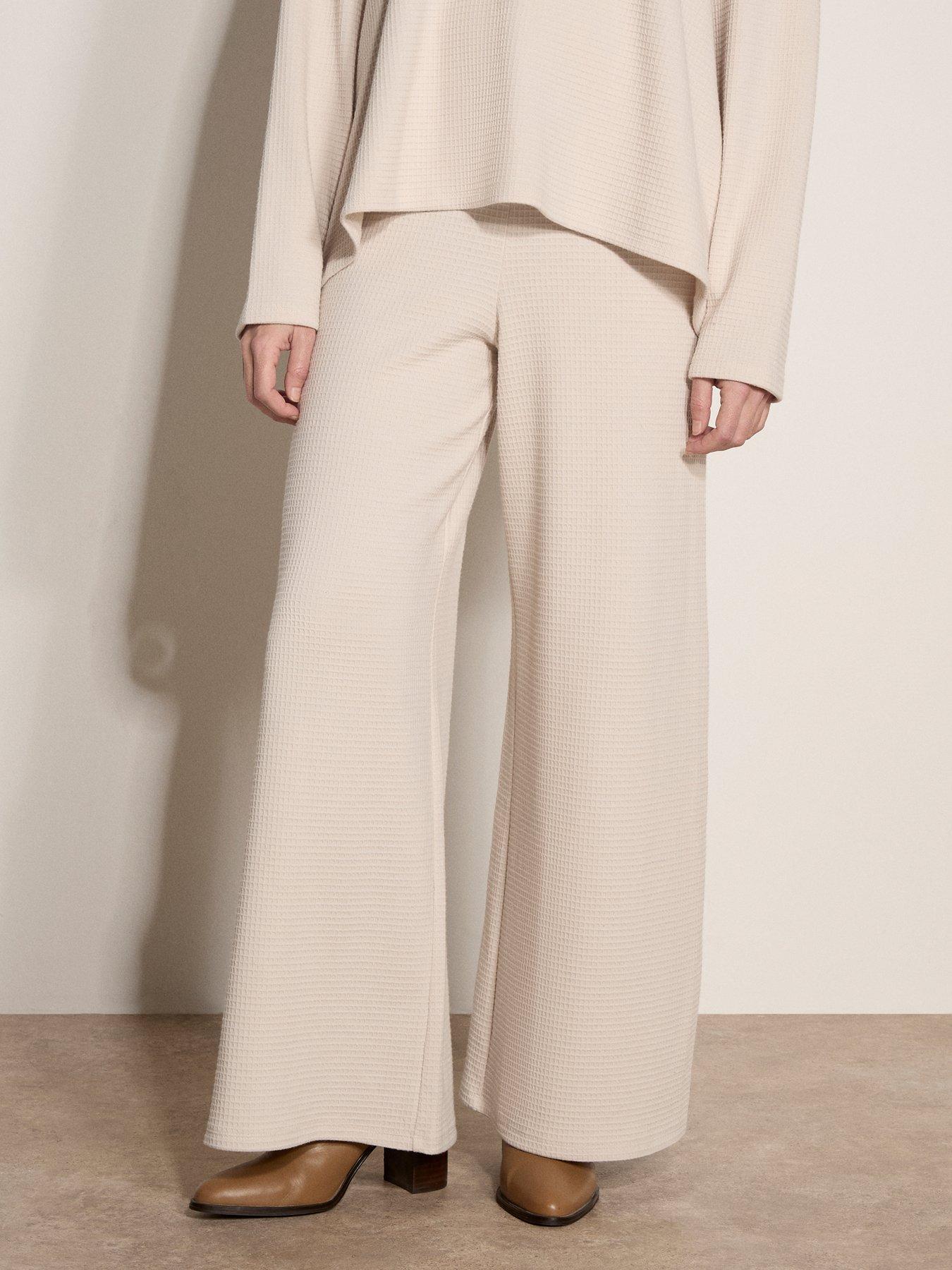 Image 5 of 5 of Apricot Waffle Textured Clean Waist Wide Leg Joggers - Cream