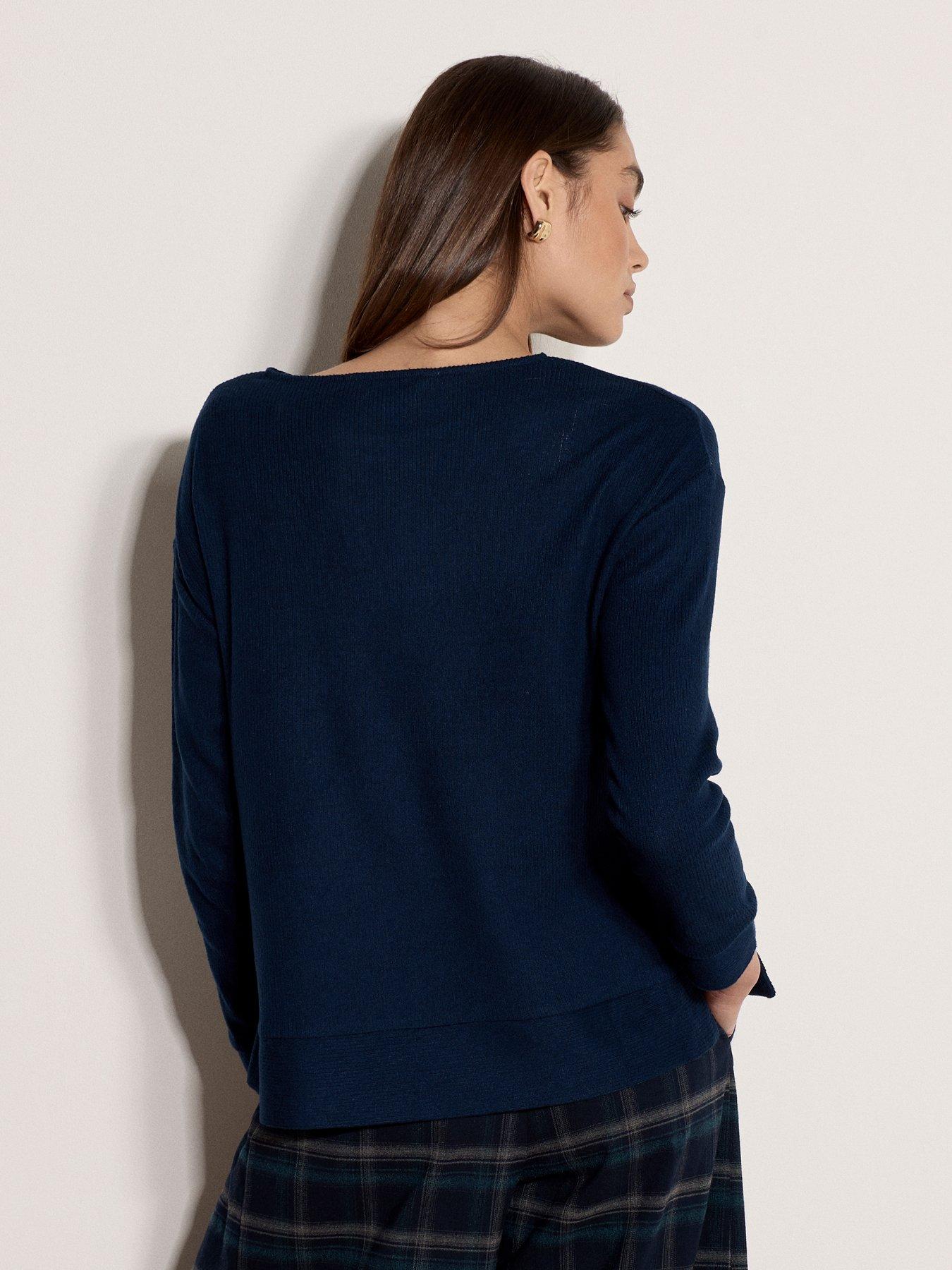 Image 2 of 4 of Apricot Apricot Soft Touch Rib Side Split Top