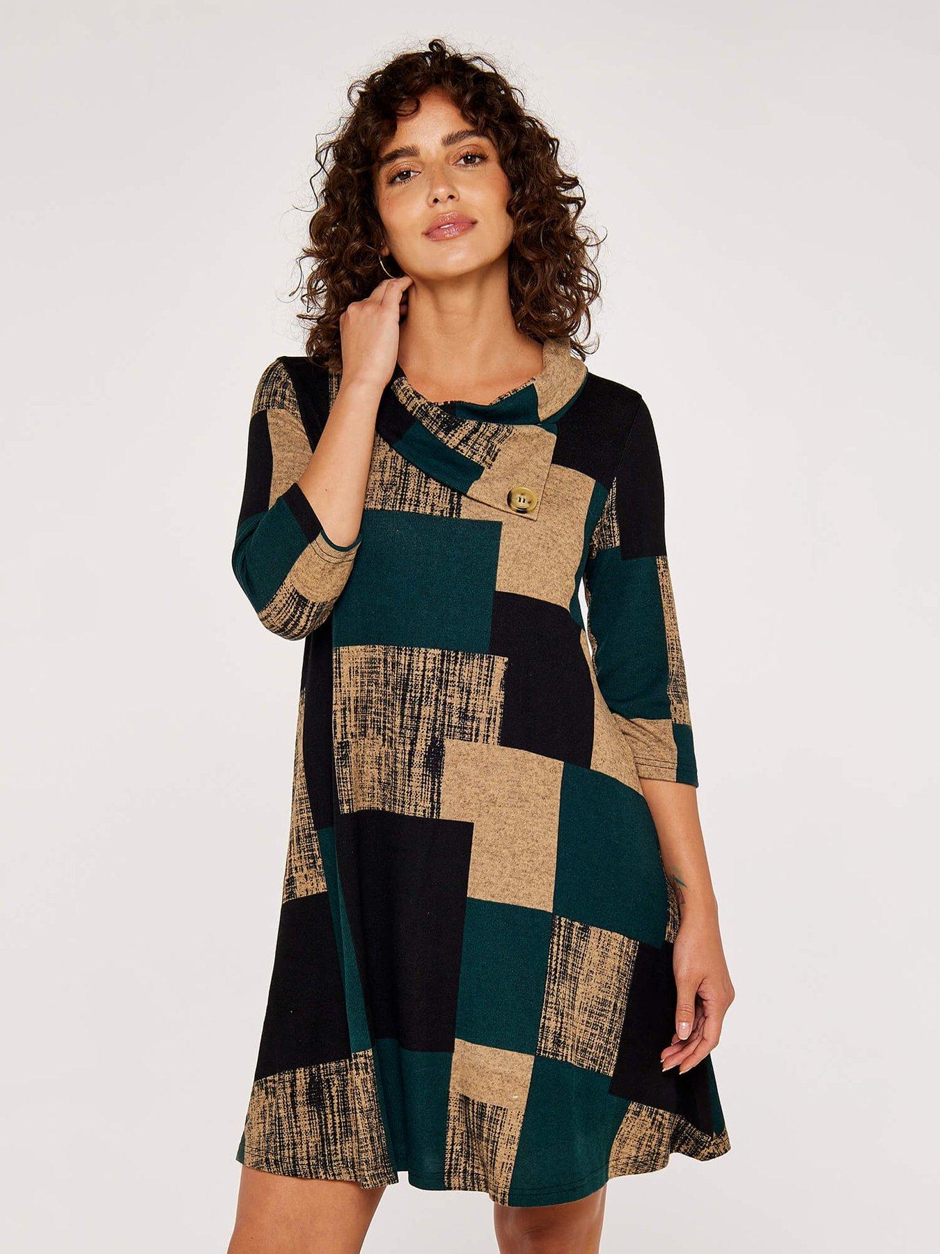 Apricot Apricot Colourblock Flap Neck Swing Dress
