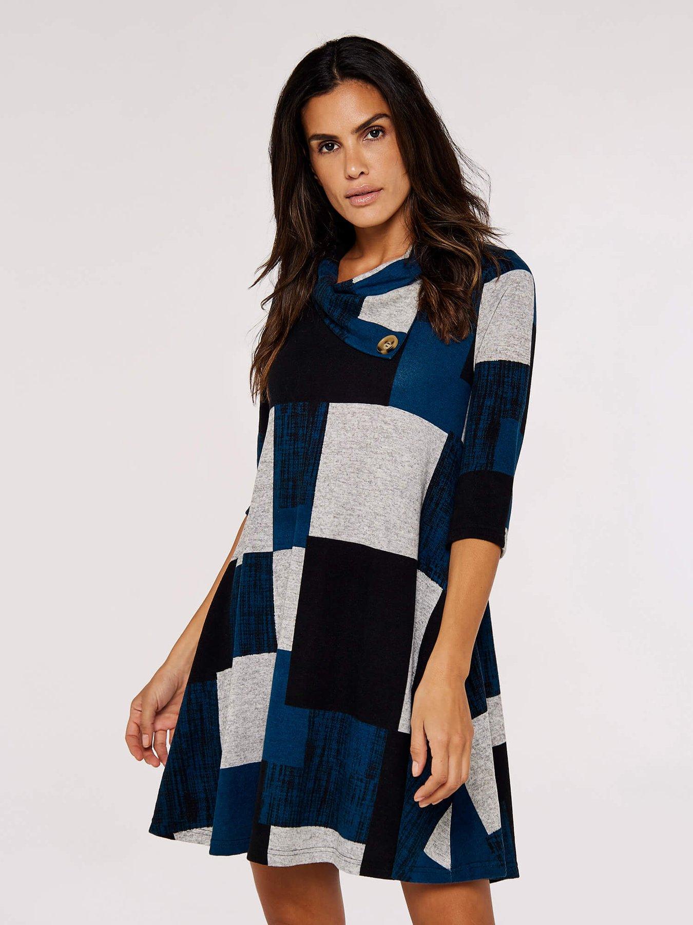 Apricot Apricot Colourblock Flap Neck Swing Dress