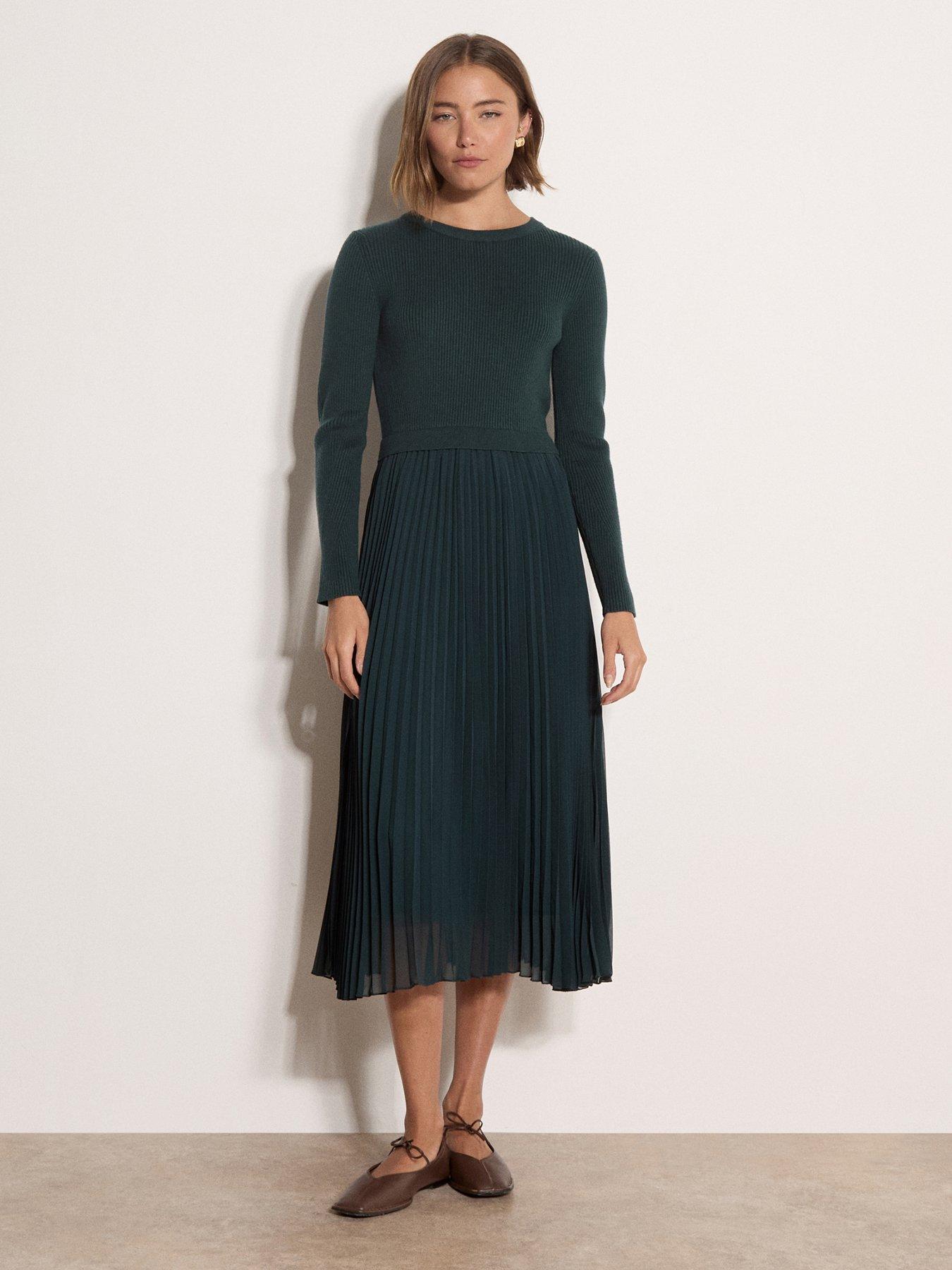Apricot Apricot Ribbed Jumper Pleated Skirt Drs