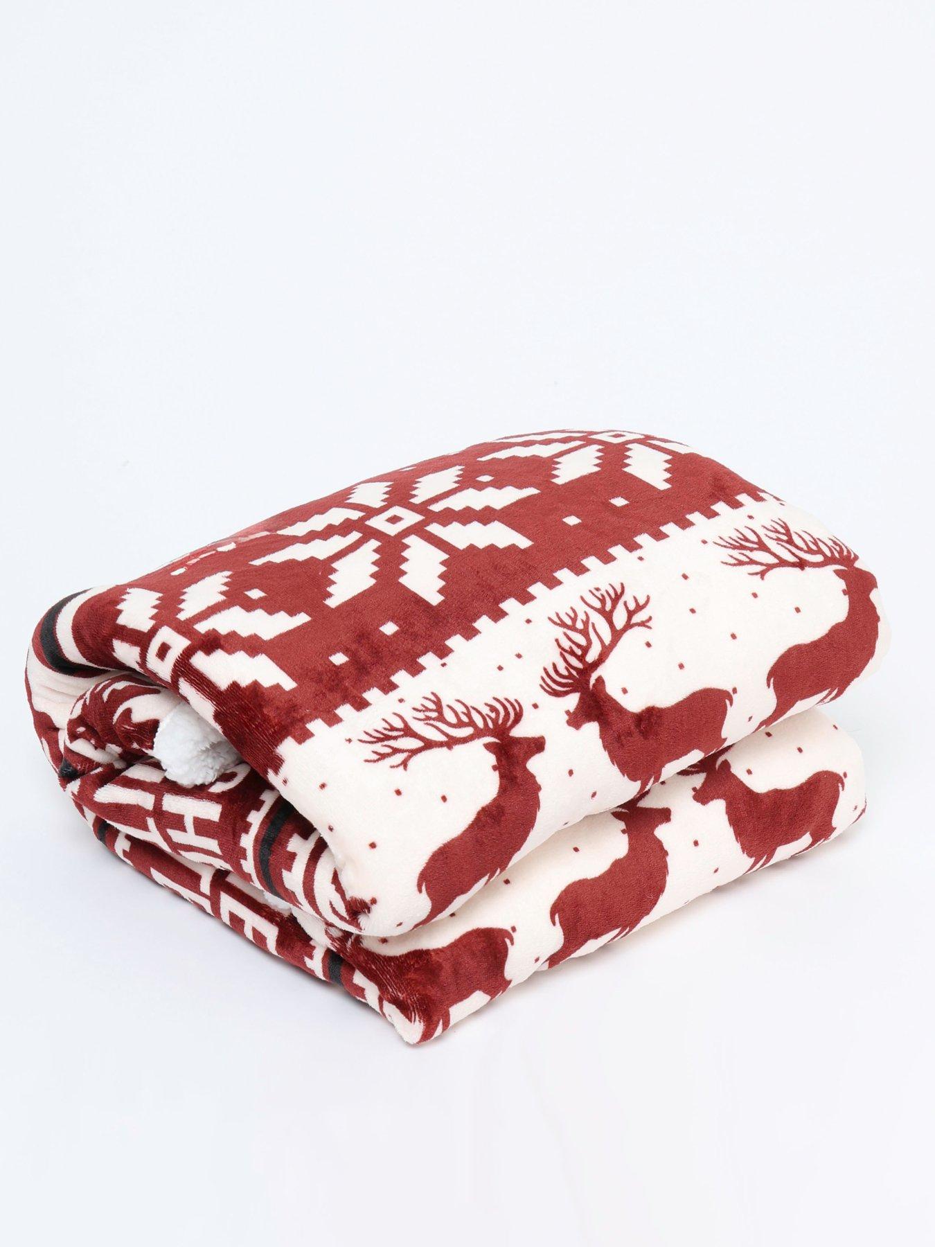 Image 3 of 4 of Manchester United Manchester United Reindeer Panel Sherpa Backed Fleece