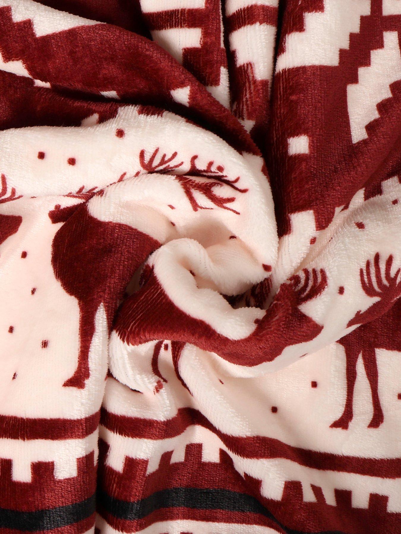 Image 4 of 4 of Manchester United Manchester United Reindeer Panel Sherpa Backed Fleece