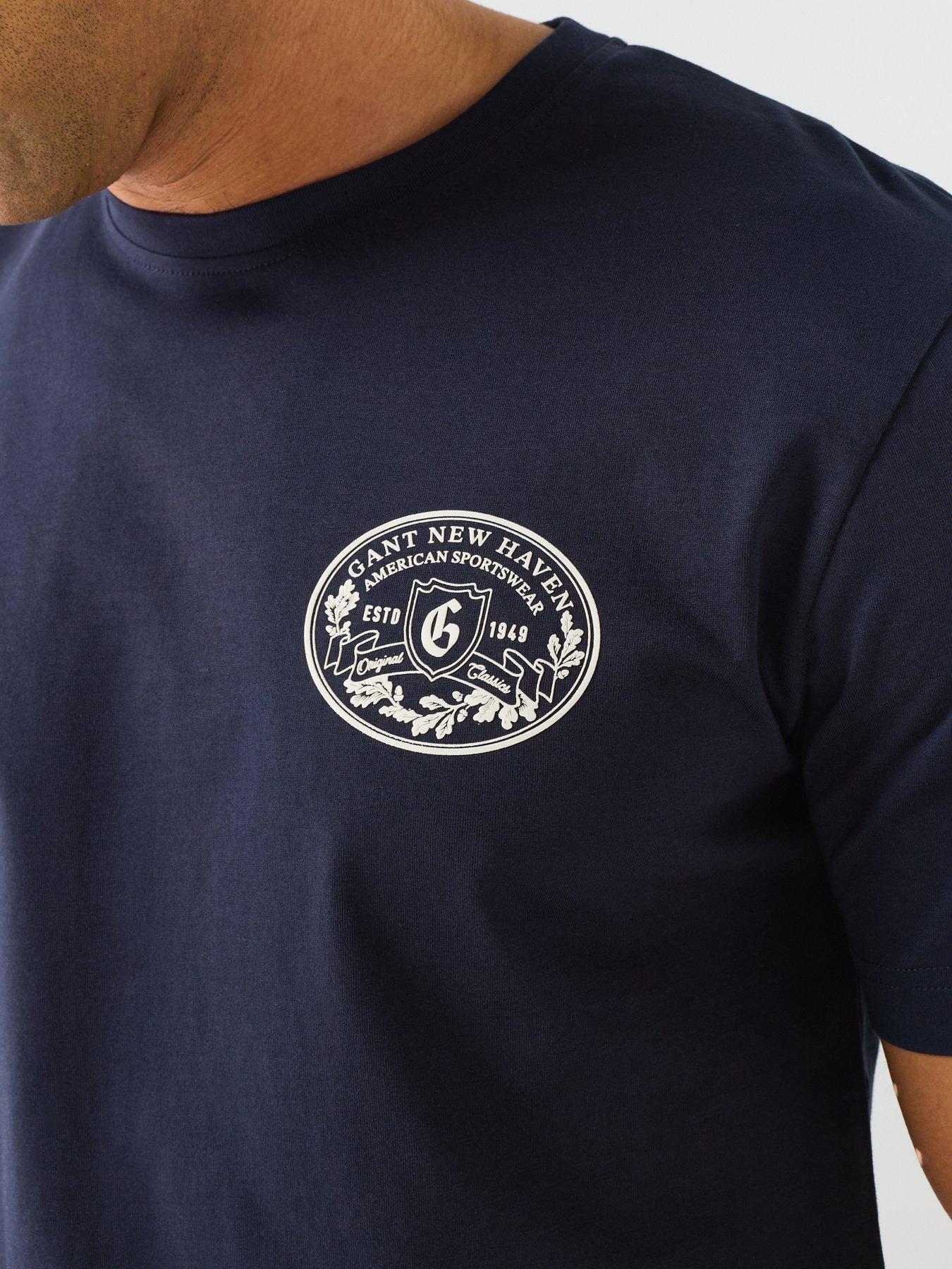 Image 4 of 5 of GANT Mens Graphic Badge Cotton T-Shirt - Navy