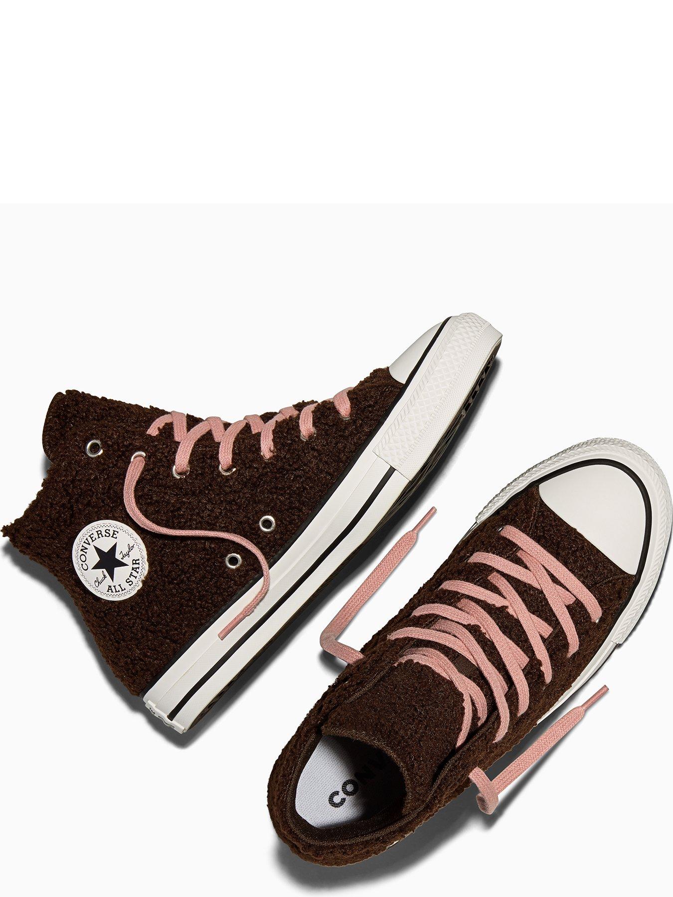 Image 4 of 5 of Converse Junior Chuck Taylor All Star Hi Winter Warm Trainers - Brown