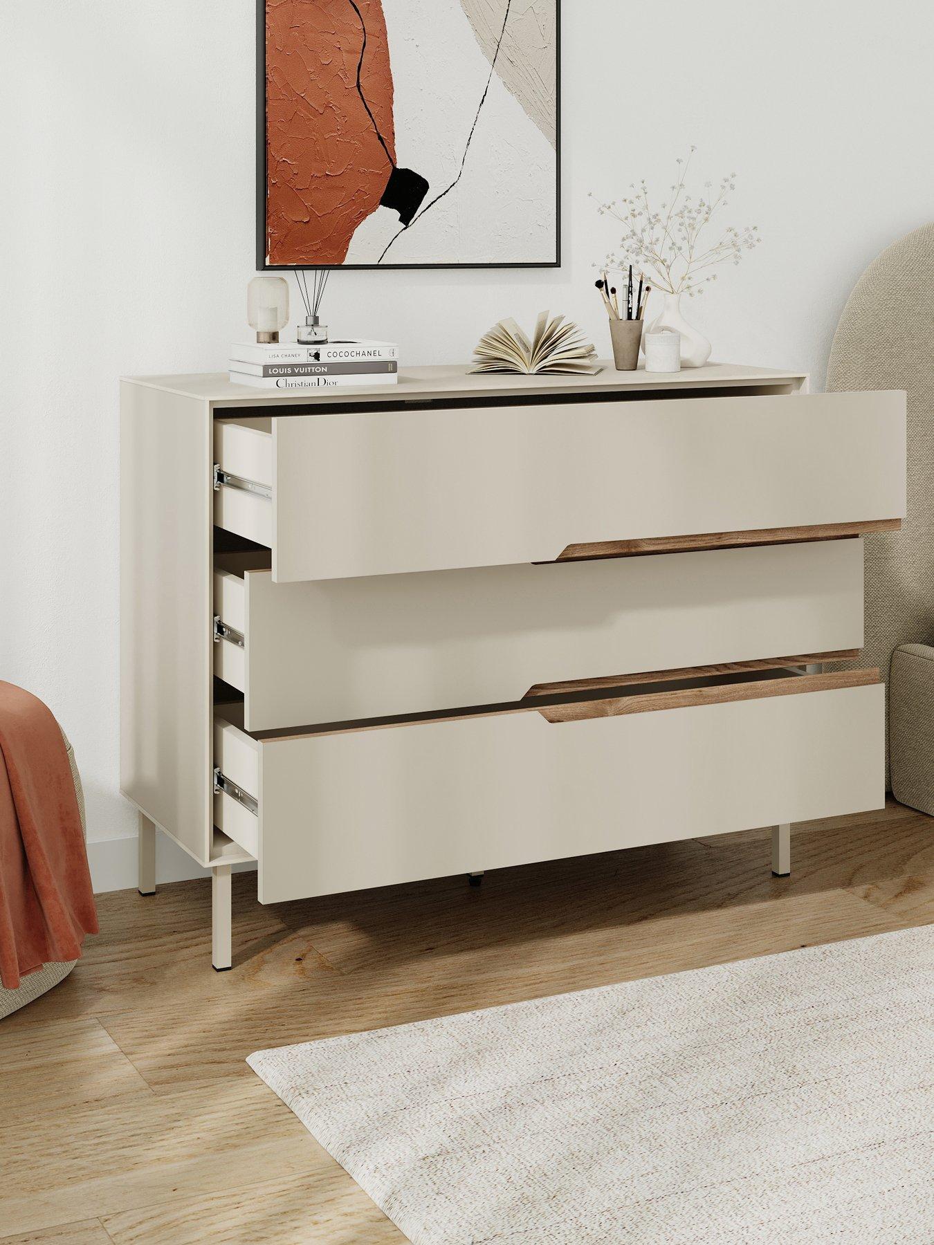 Image 4 of 7 of Decortie Arch 3 Drawer Dresser