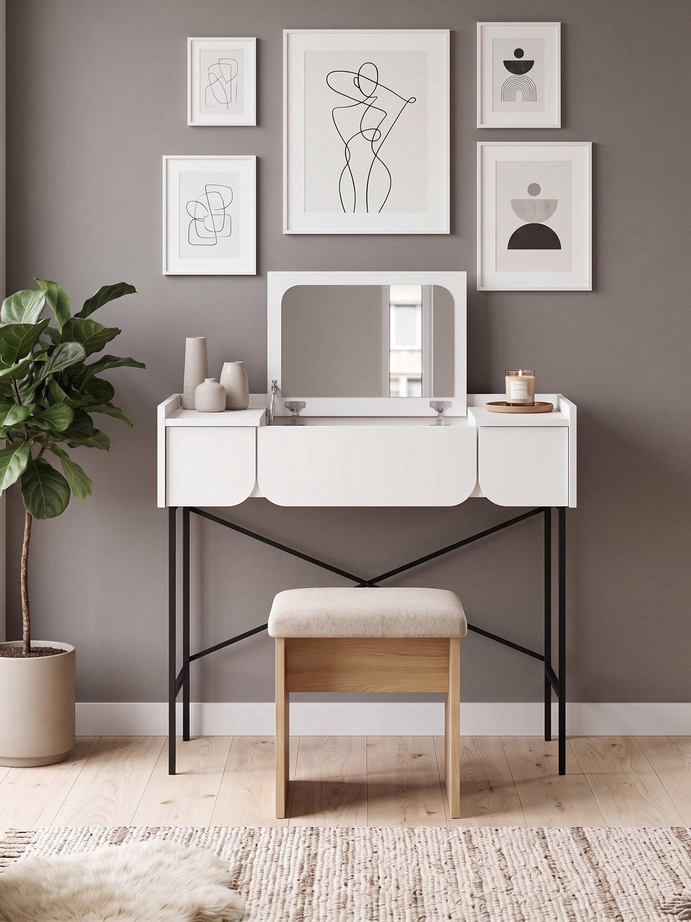 Image 1 of 5 of Decortie Terra Dressing Table