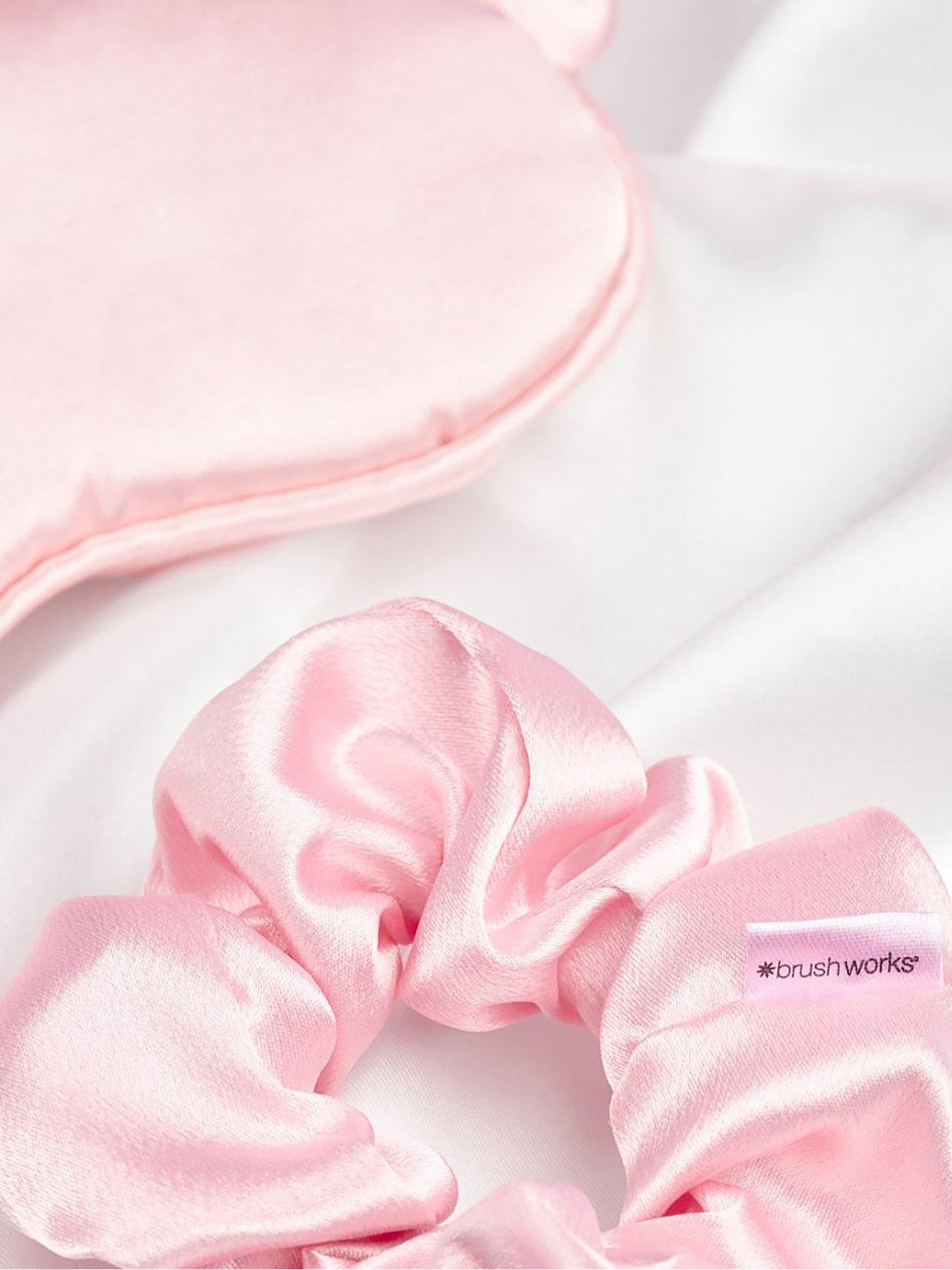 Image 4 of 4 of Brushworks Luxury Satin Sleep Set