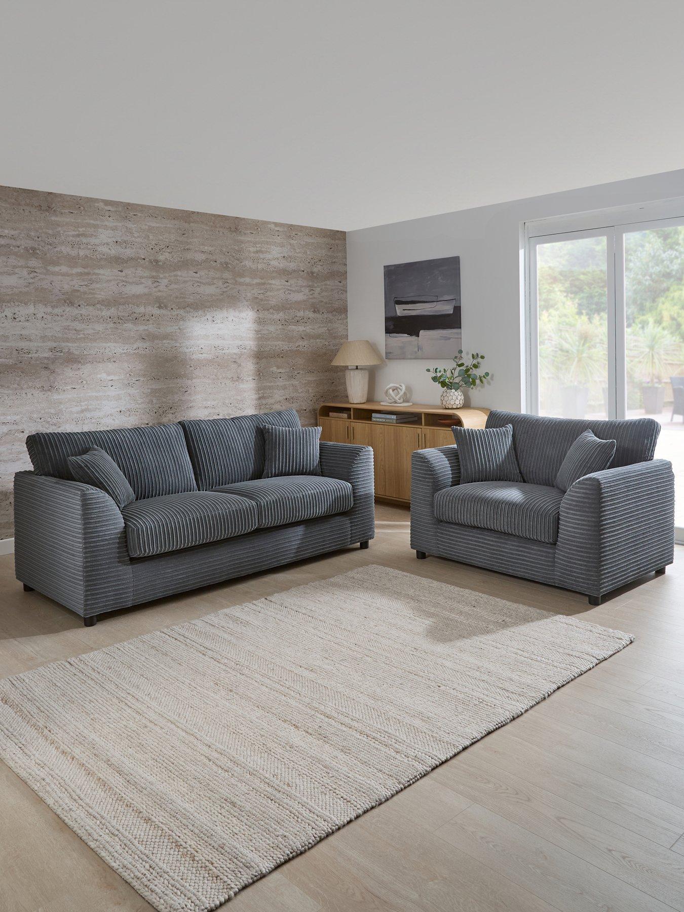 The Very Collection Hartwell 3 + Snuggle Chair