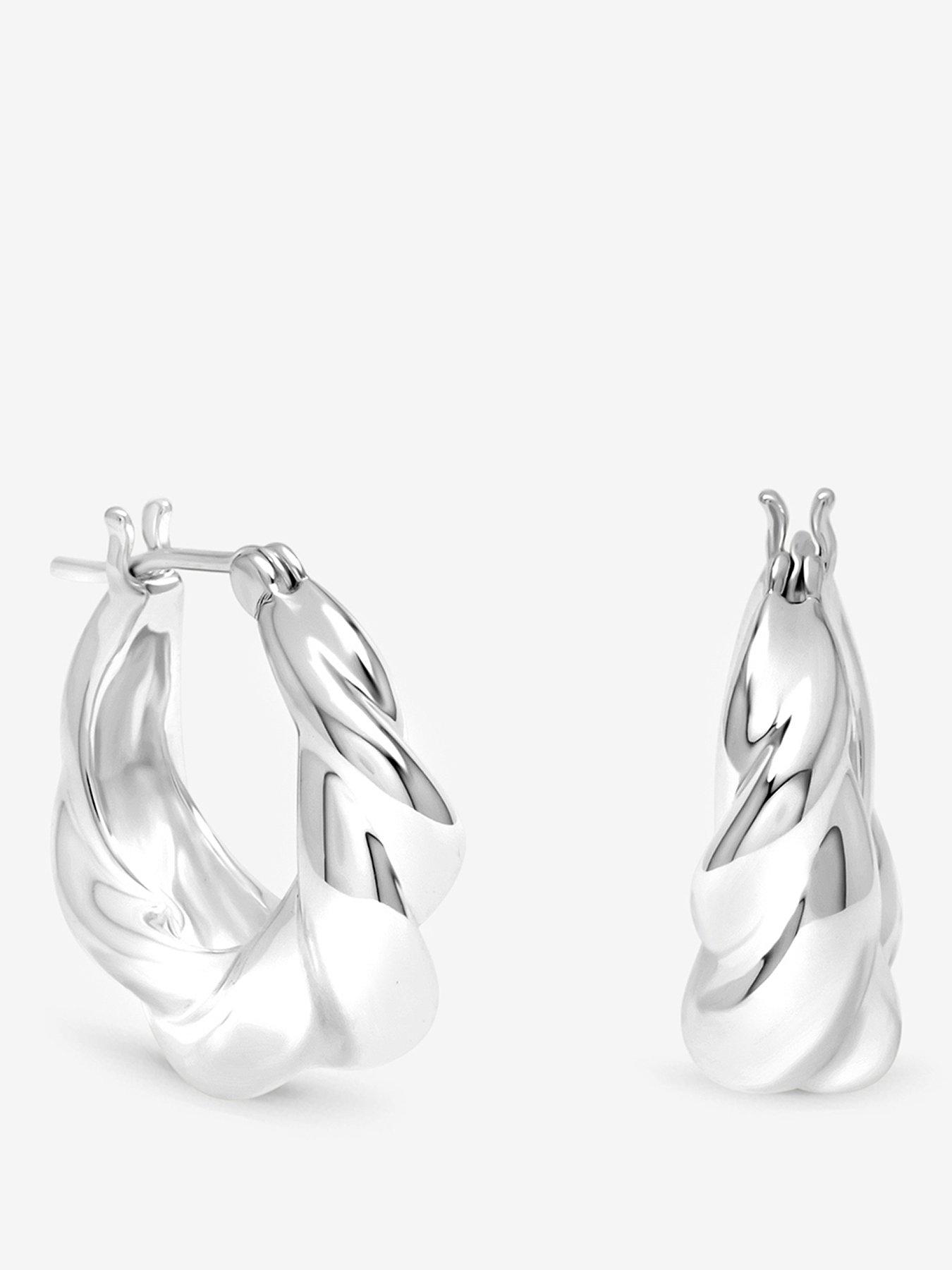 Inicio Inicio Silver Fluid Twist Hoops