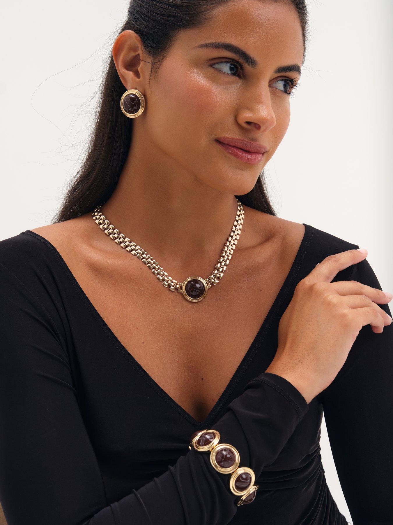 Image 3 of 3 of Mood Mood Gold Plated Resin Stretch Bracelet