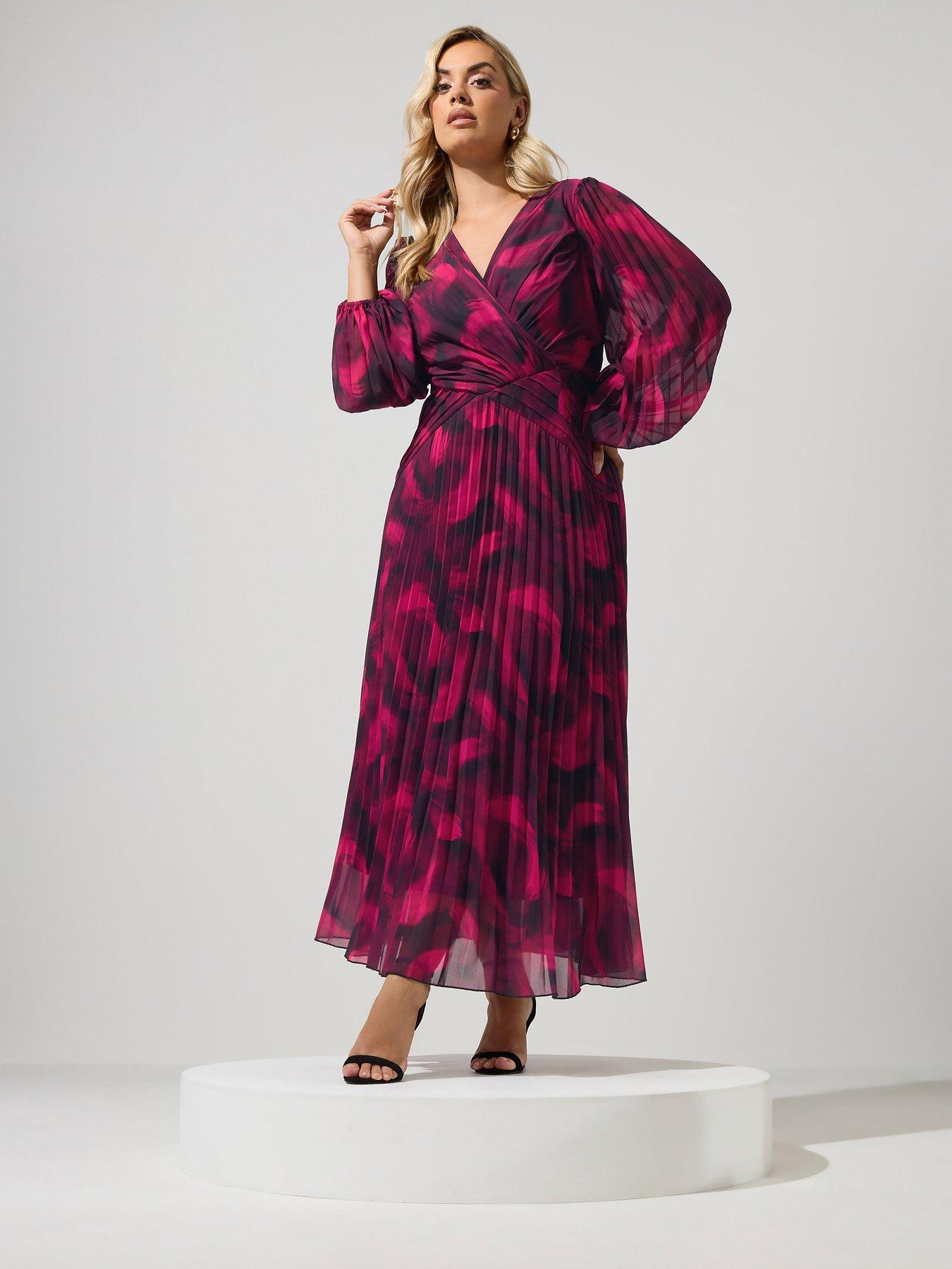 Image 1 of 4 of Yours Curve Abstract Long Sleeve Pleated Dress