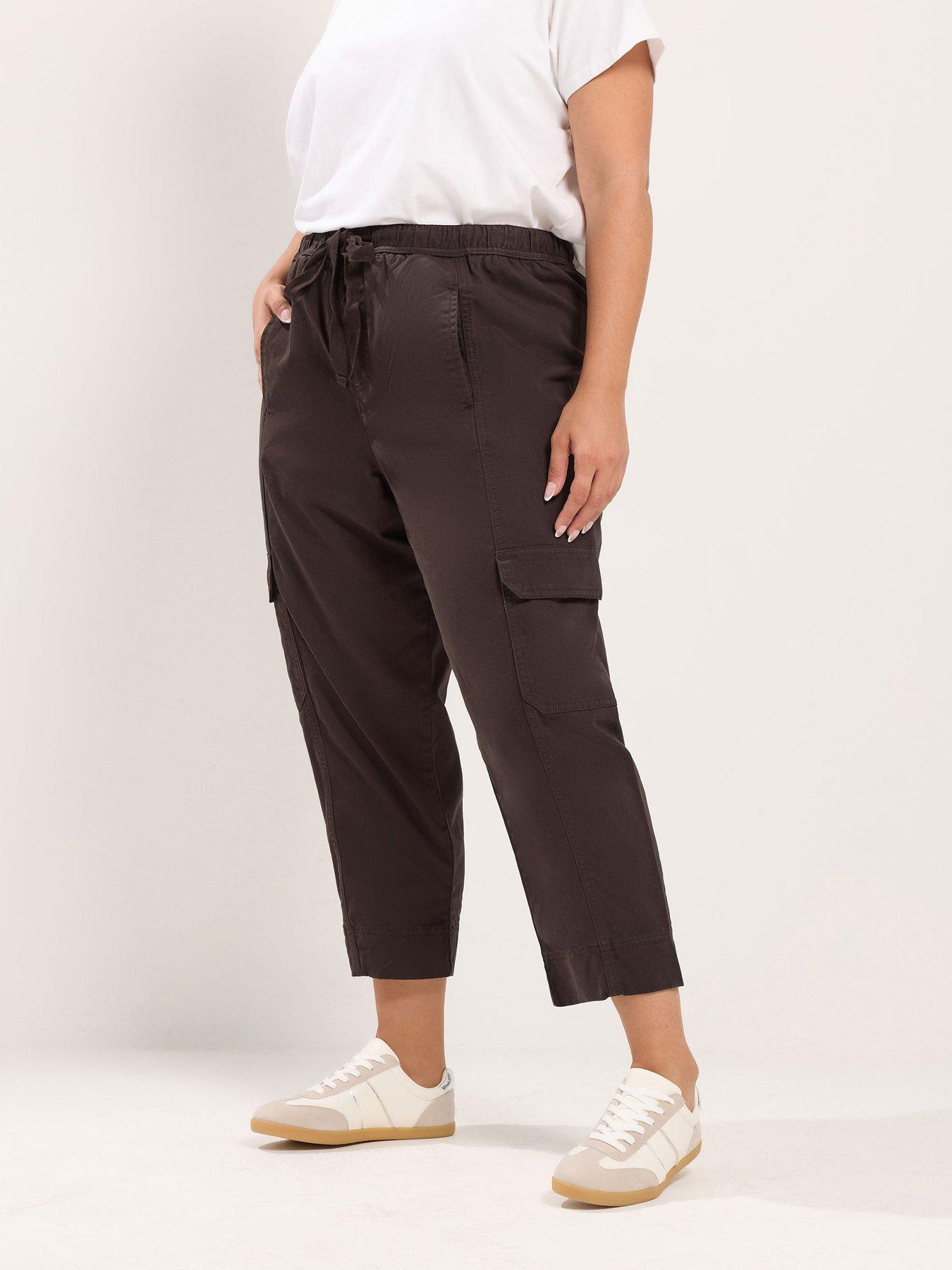Yours Womens Plus Size Cargo Pocket Twill Tapered Trousers - Brown