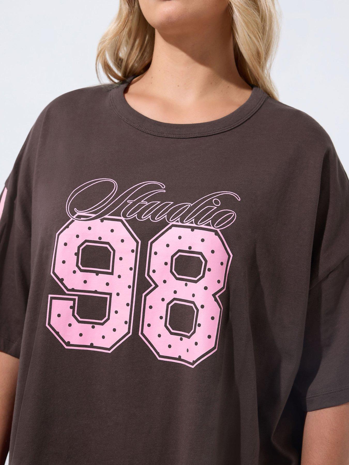 Image 4 of 4 of Yours Curve Studio 98 Active T-shirt