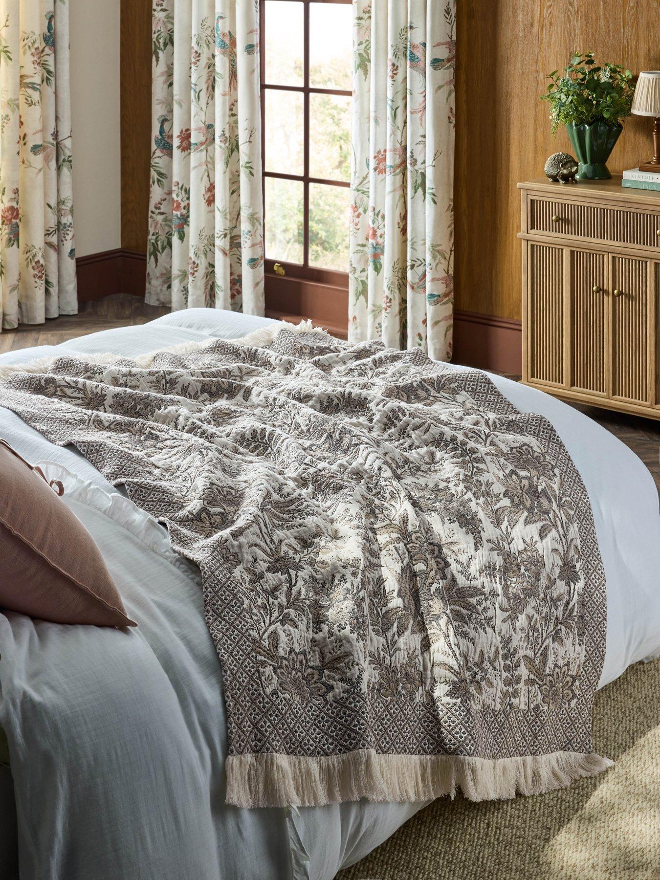 Image 4 of 7 of Laura Ashley Marlbrook Jacquard Throw 120x170Cm