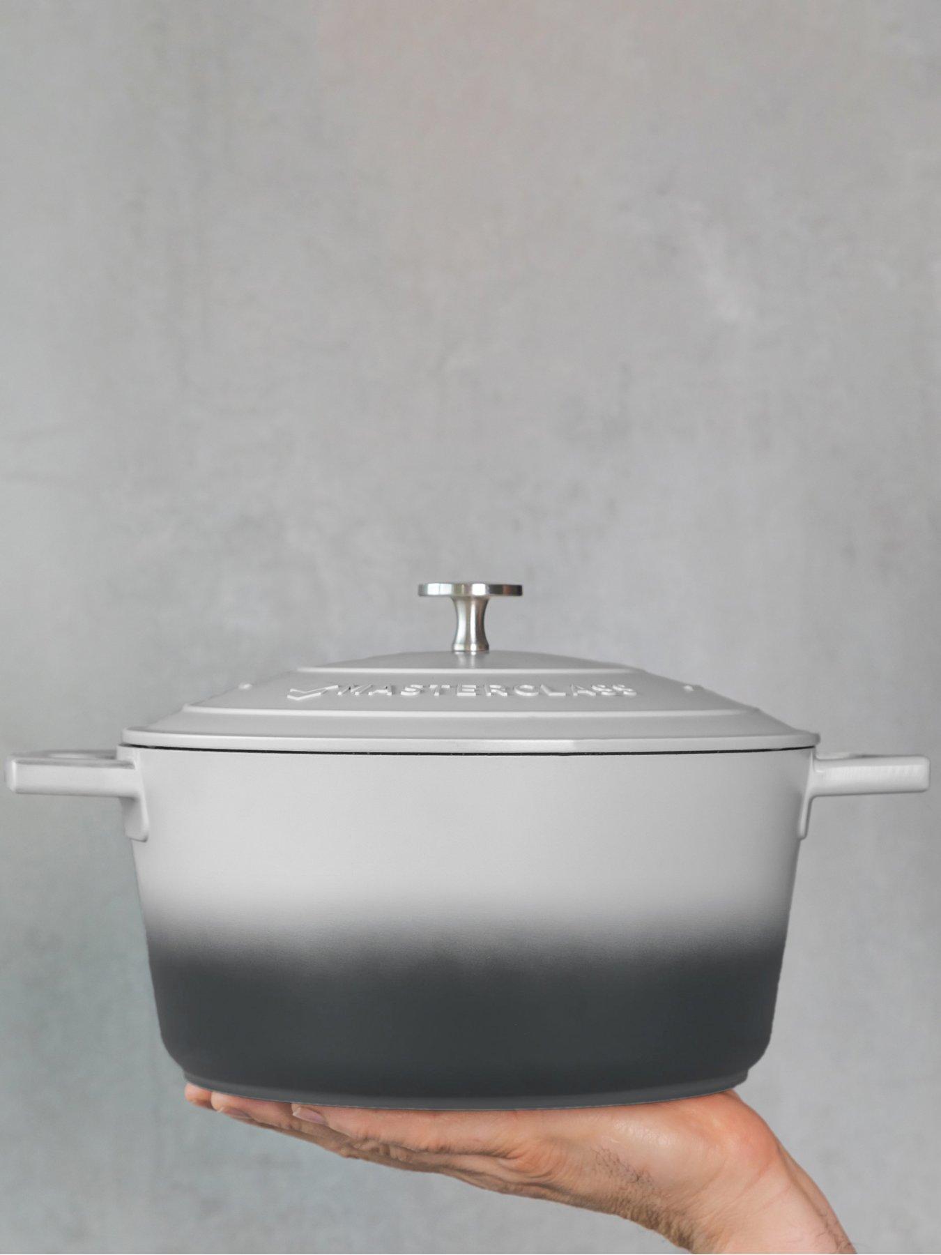 MasterClass Masterclass 4 Litre Casserole Dish With Lid - Ombre Grey
