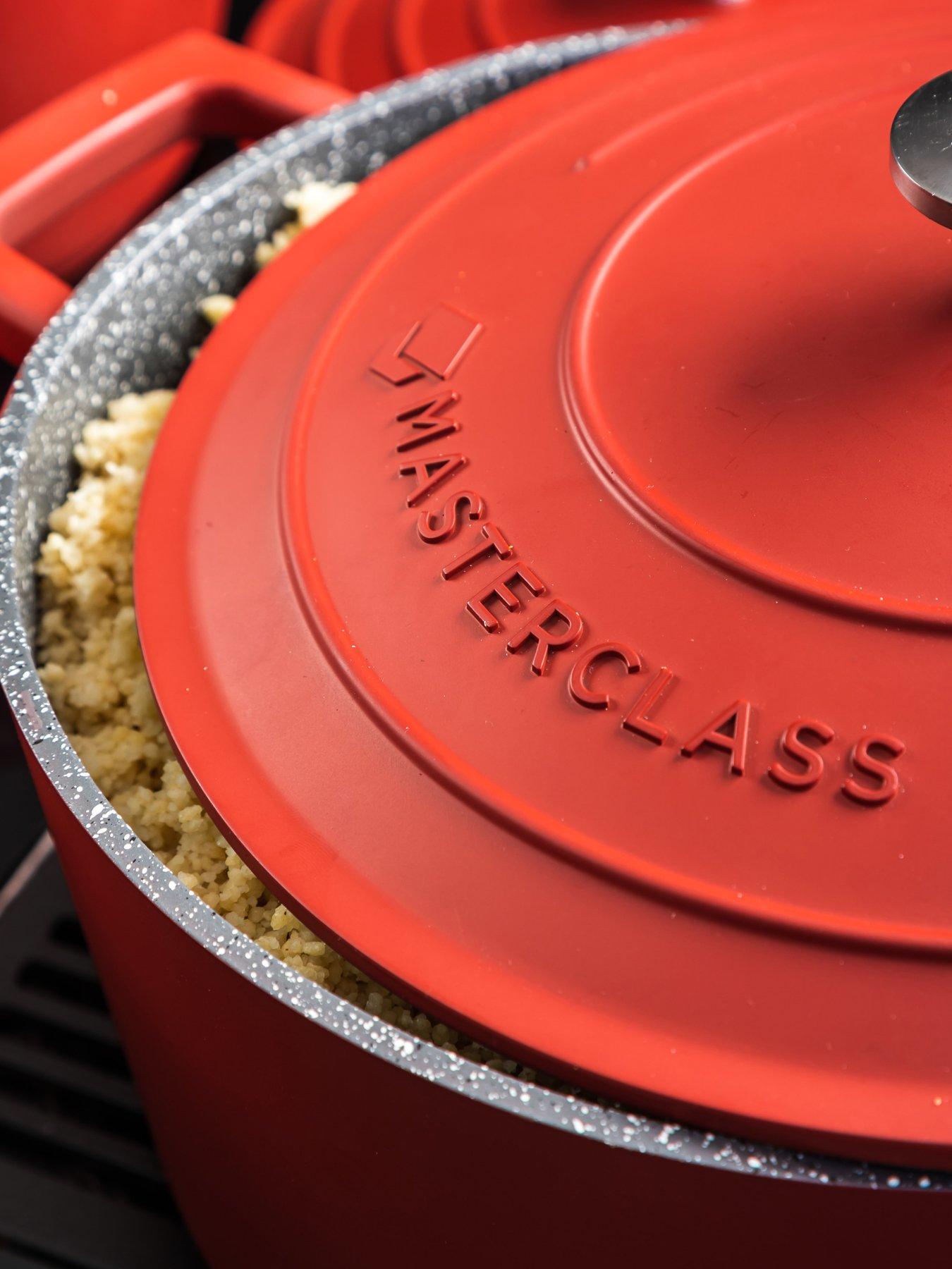 MasterClass Masterclass 4 Litre Casserole Dish With Lid - Red