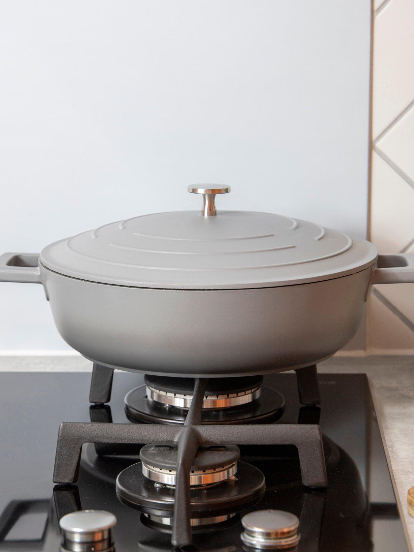 MasterClass Masterclass Shallow 4 Litre Casserole Dish With Lid - Ombre Grey
