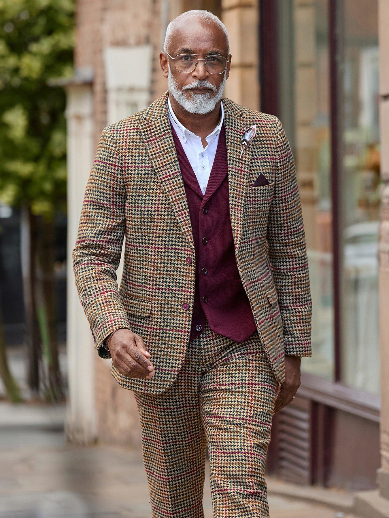 Image 5 of 7 of Joe Browns Heritage Houndstooth Blazer