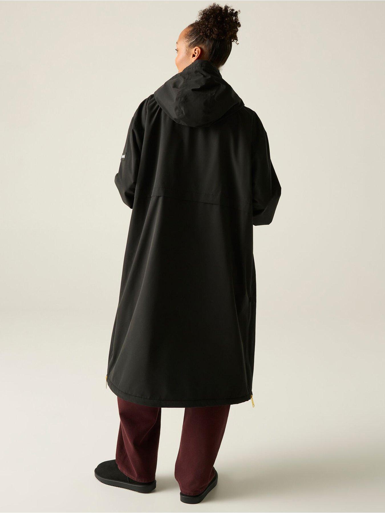 Image 3 of 7 of Regatta Womens Luxe Heritage Waterproof Borg Lined Hooded Robe - Black