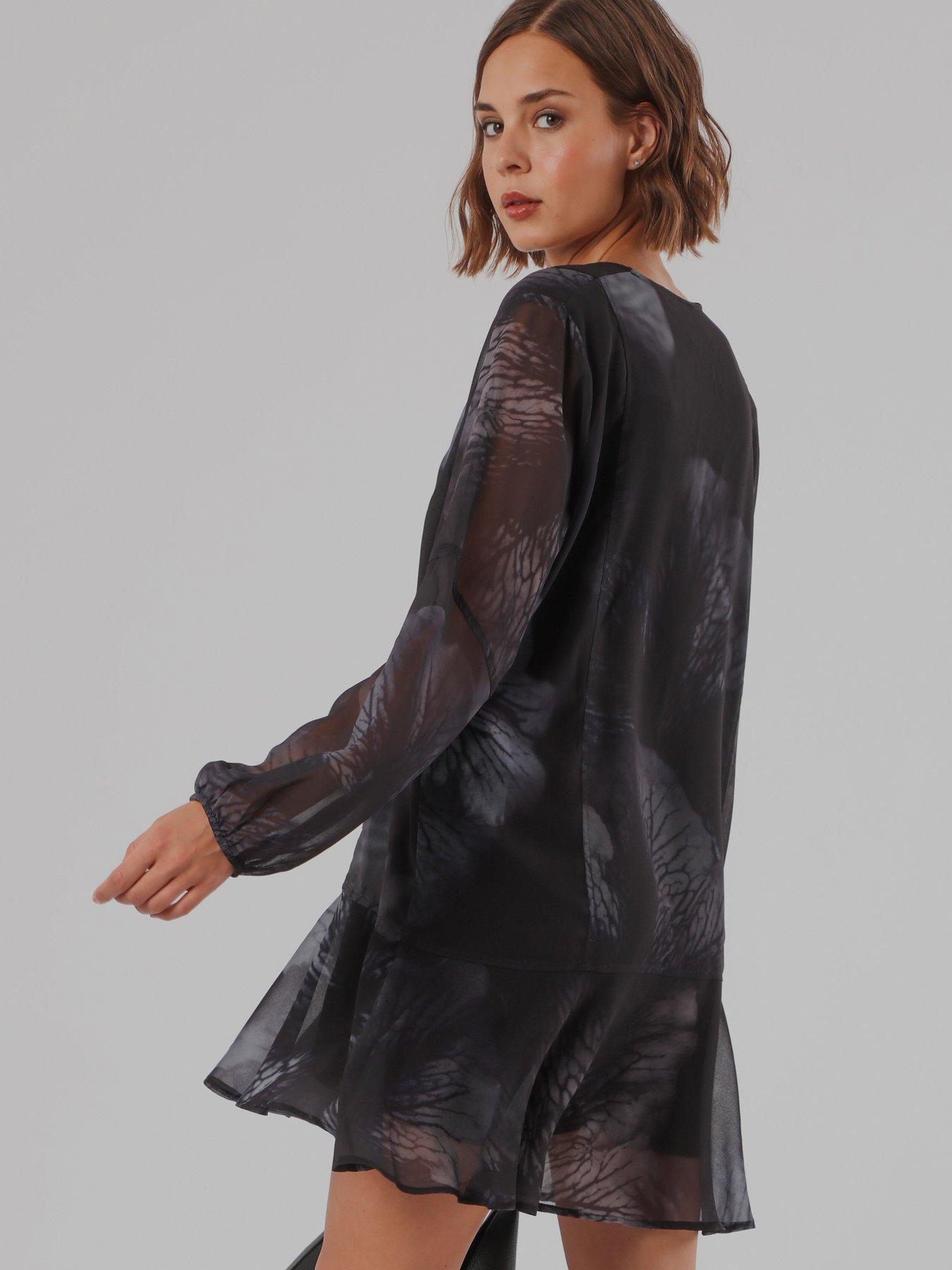 Image 6 of 7 of Religion Edie Loose Tunic Dress In Trace And Grey Print - Blue