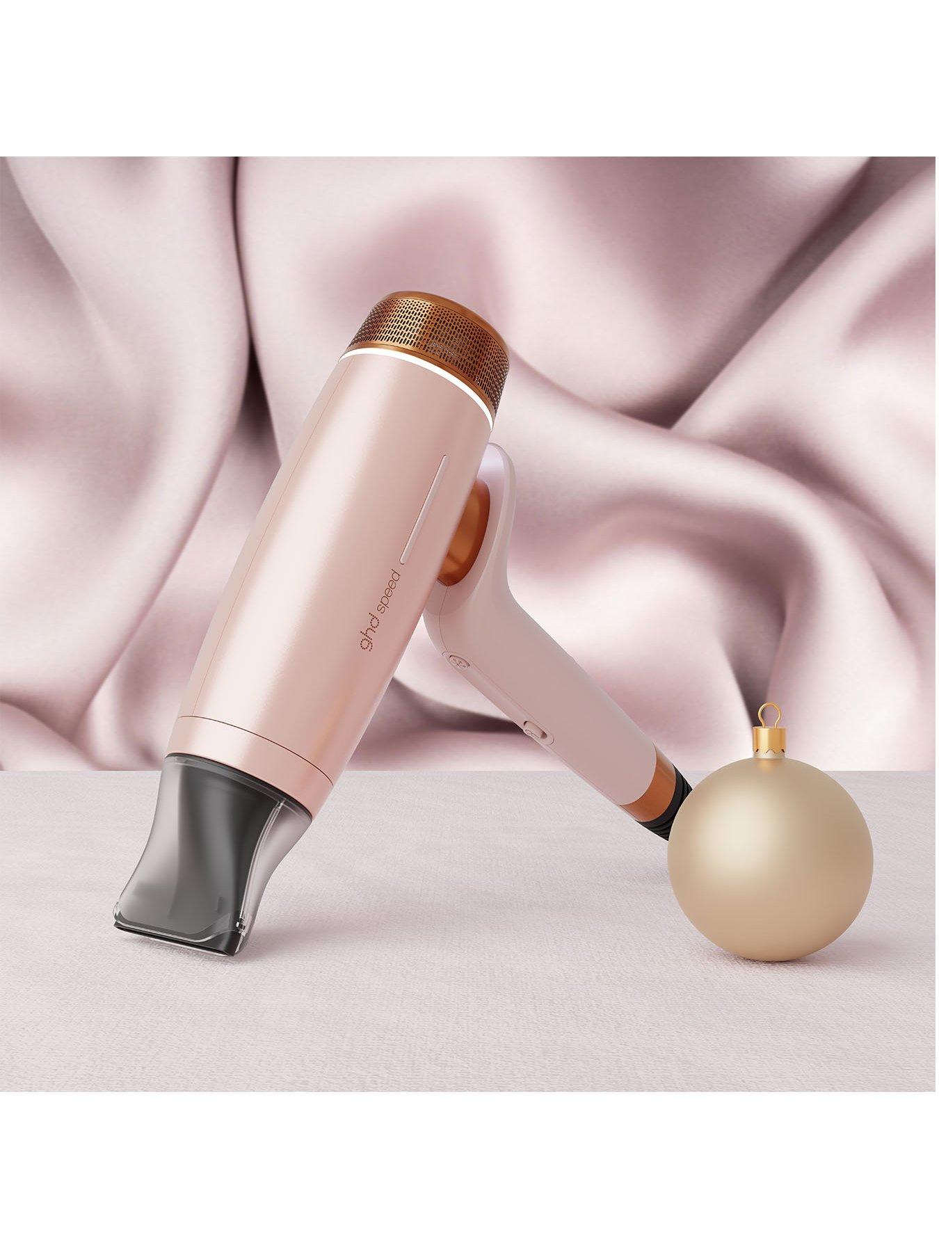 Image 7 of 8 of ghd ghd Speed Ionic Hair Dryer Festive Gift Set in Cashmere Beige