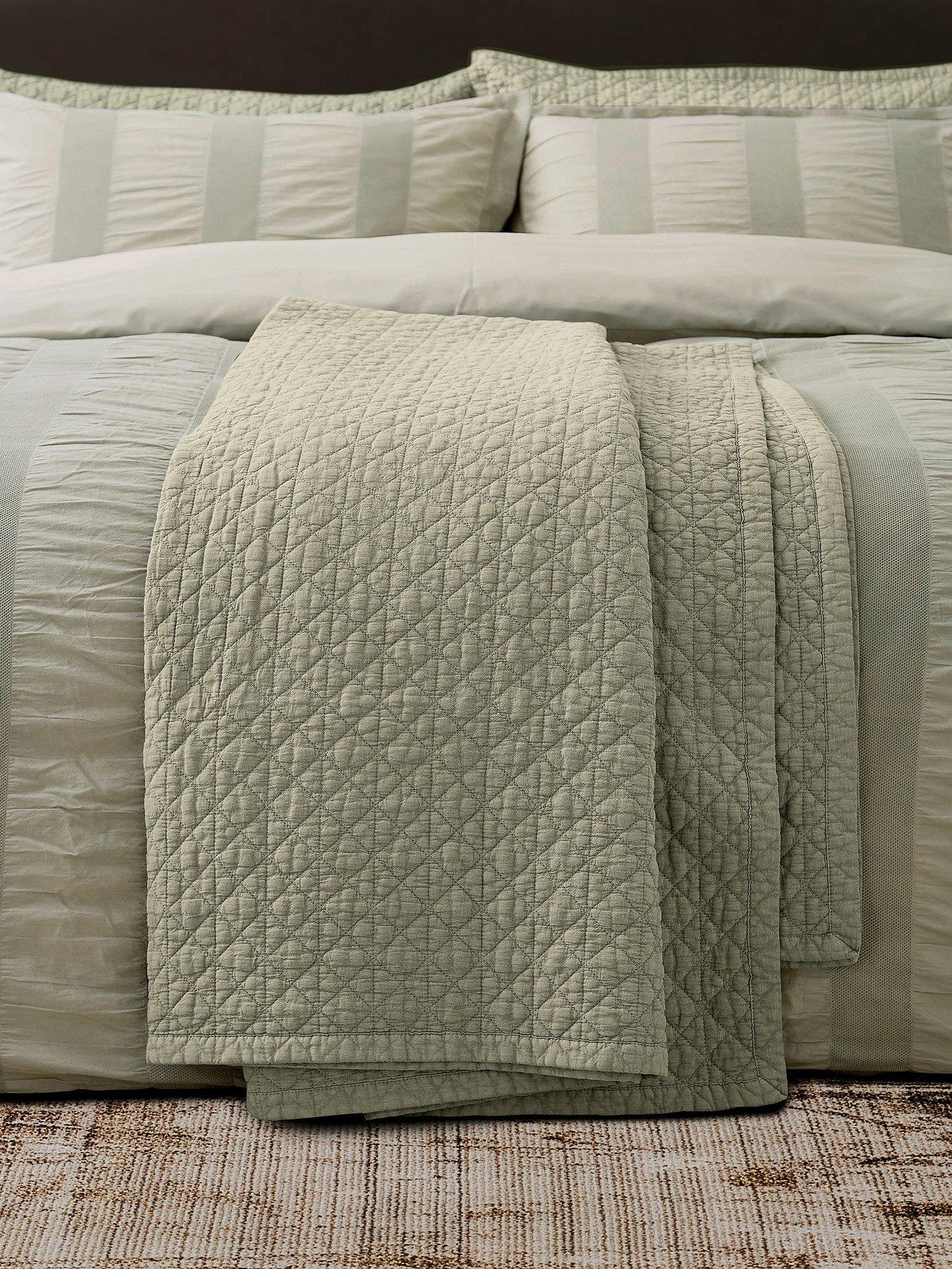 Bedeck of Belfast Stonewashed Cotton Throw 230x250cm Sage Green