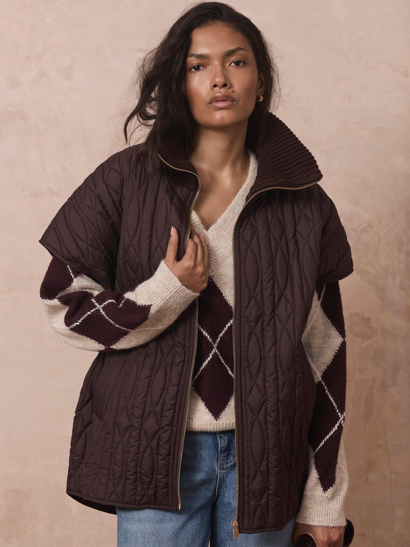 Image 2 of 6 of Mint Velvet Women's Quilted Knit Collar Gilet - Brown
